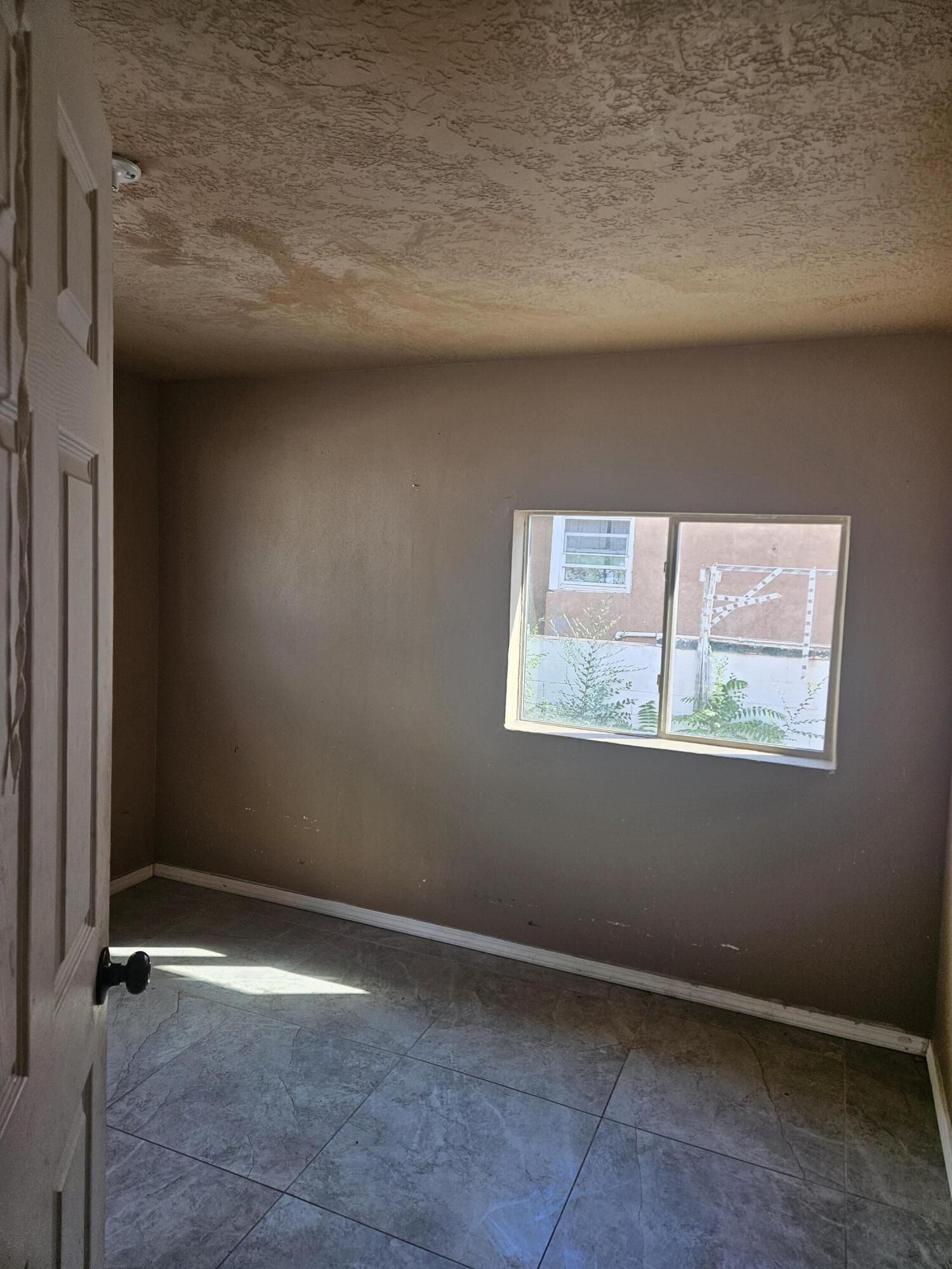 308 LA VEGA Drive SW