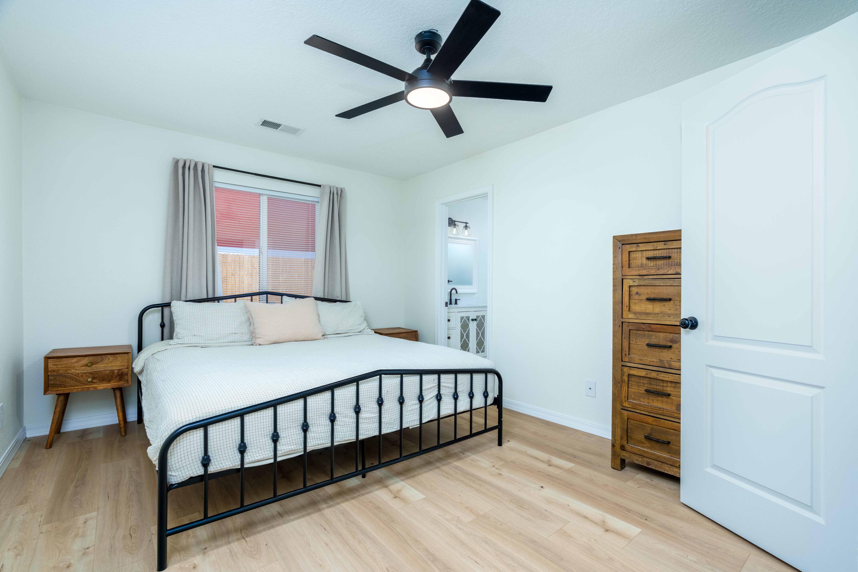 8009 Vista Estrella Lane SW