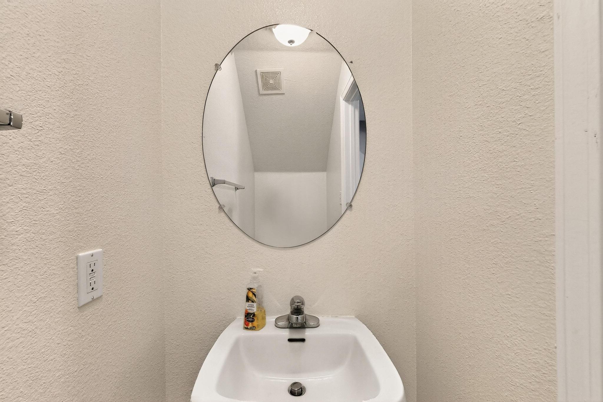 9900 Ladder Ranch Lane SW