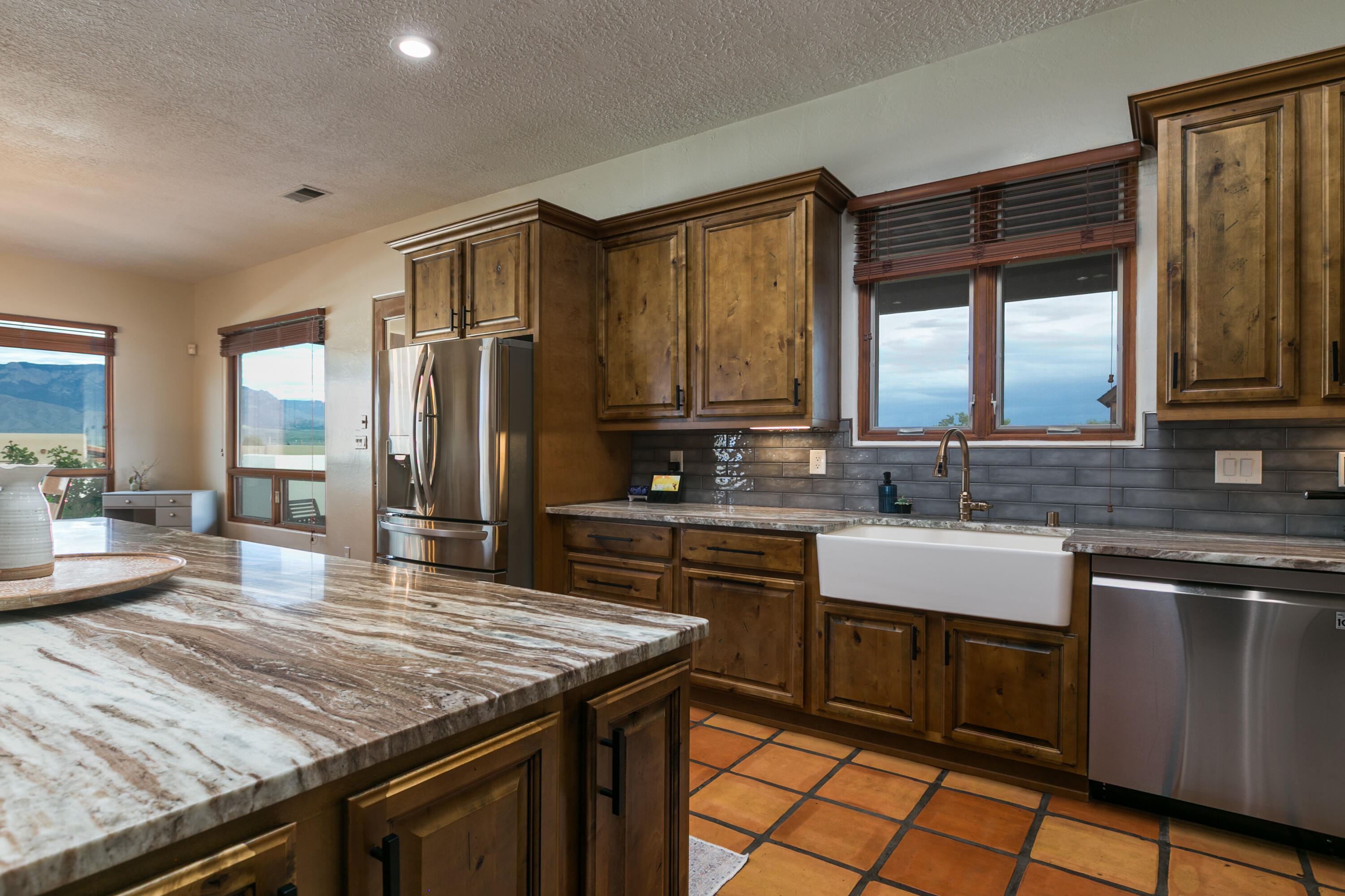 840 ALAMOS Road