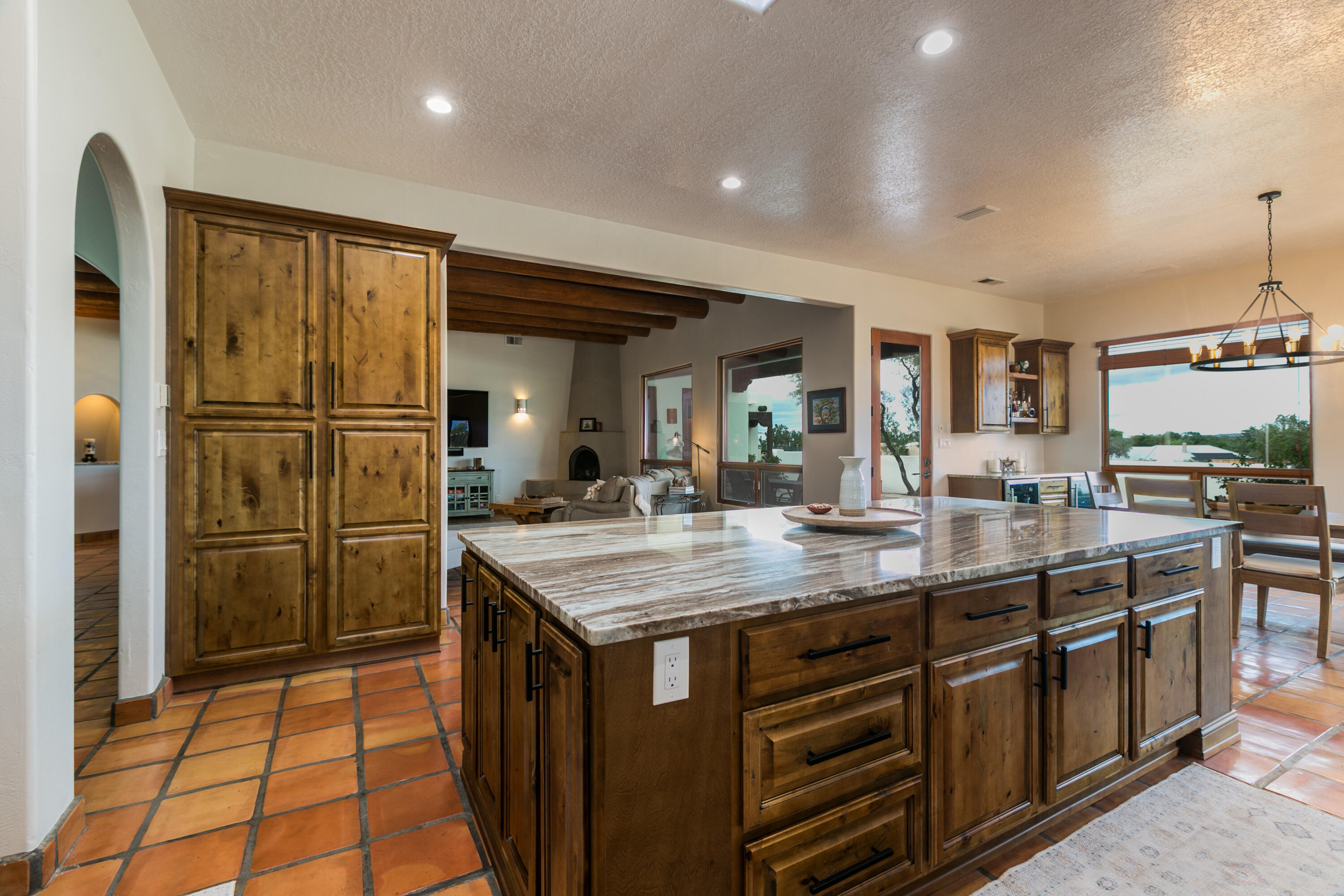 840 ALAMOS Road