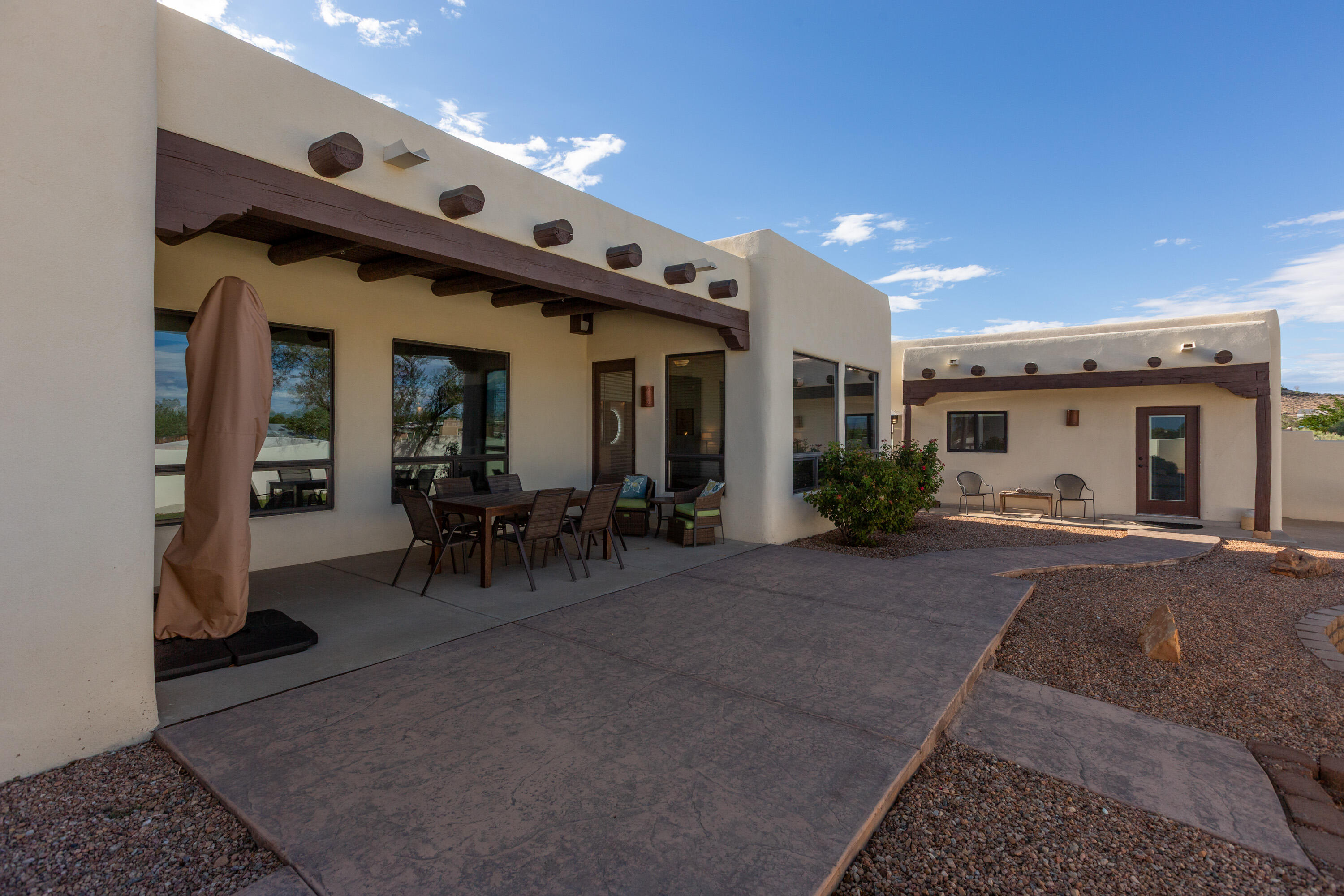 840 ALAMOS Road