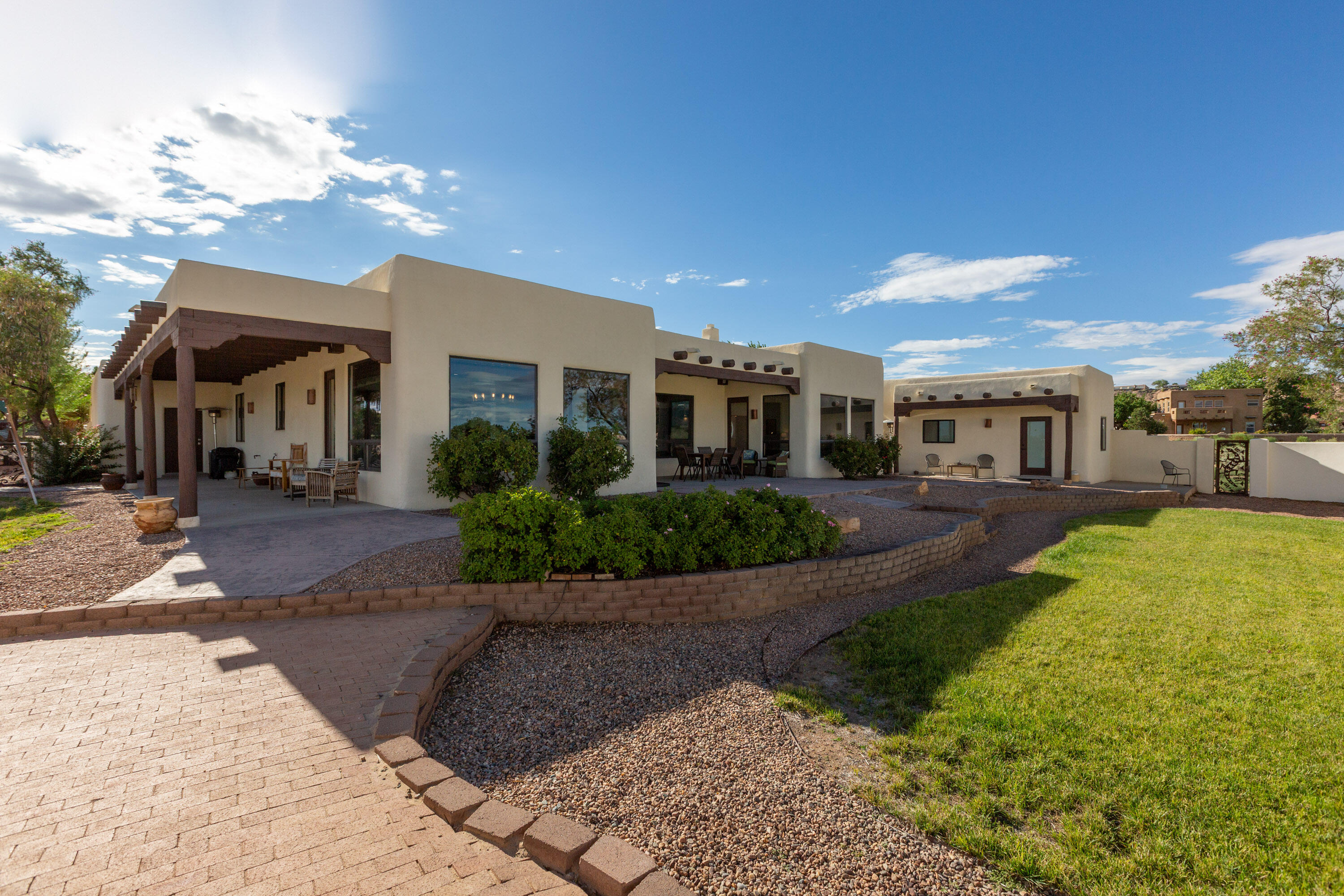 840 ALAMOS Road