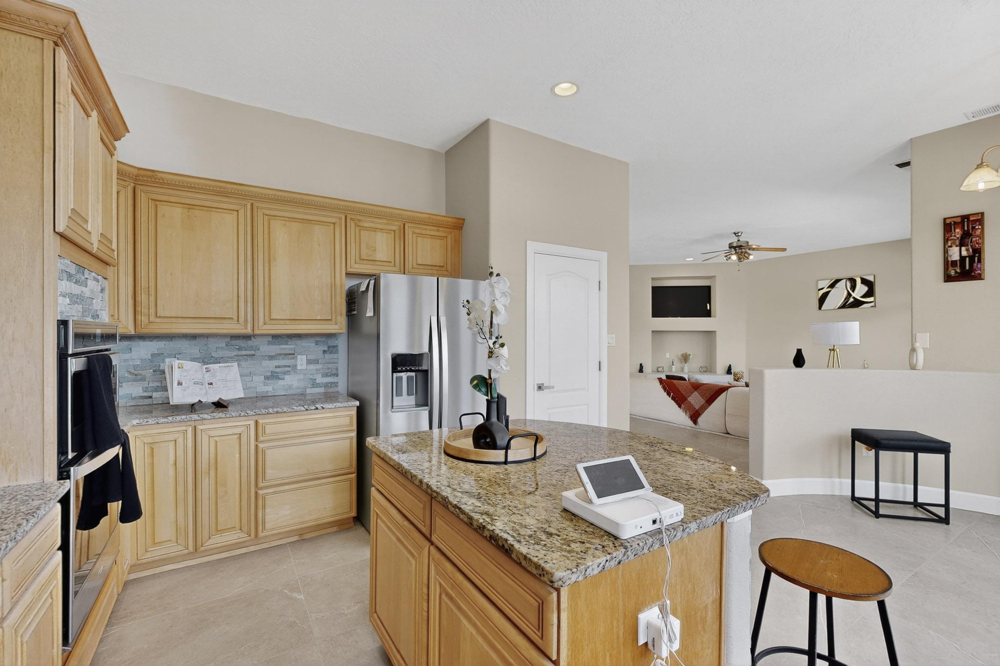 5916 S SANDIA Court NE