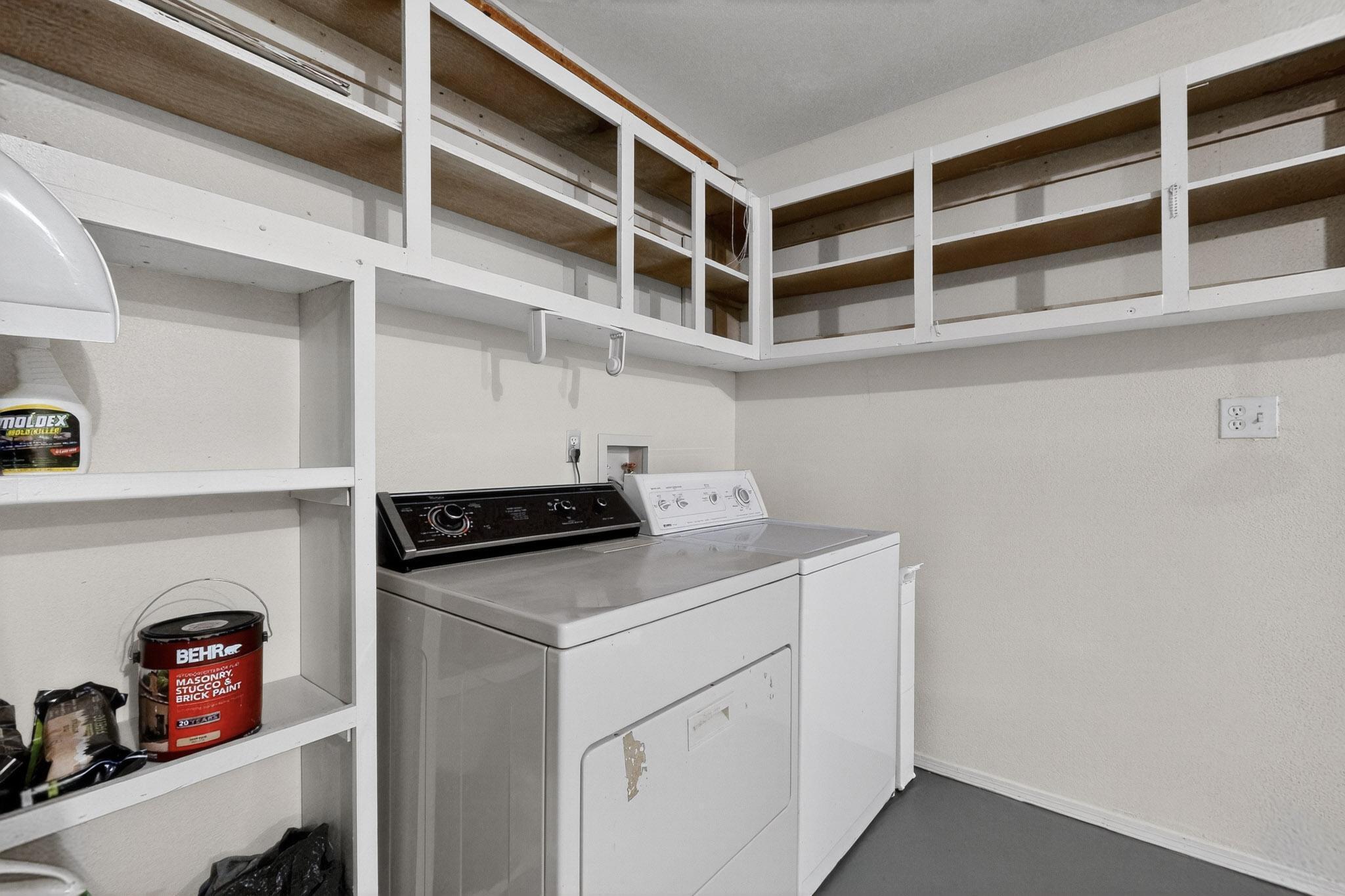 100 VISTA DEL SOL Street