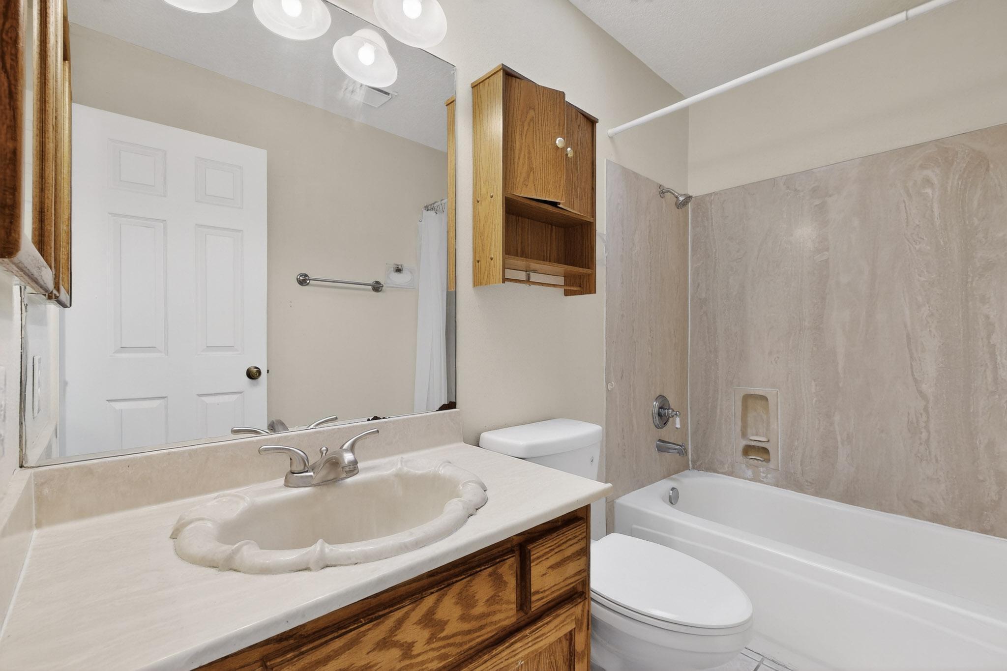 100 VISTA DEL SOL Street