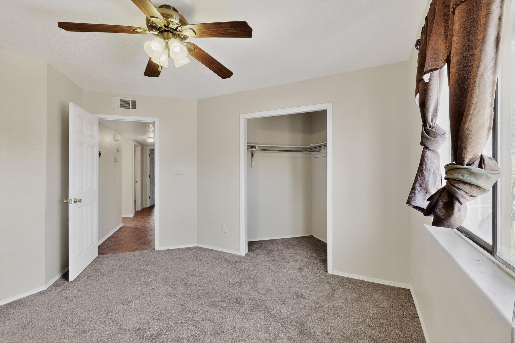 100 VISTA DEL SOL Street