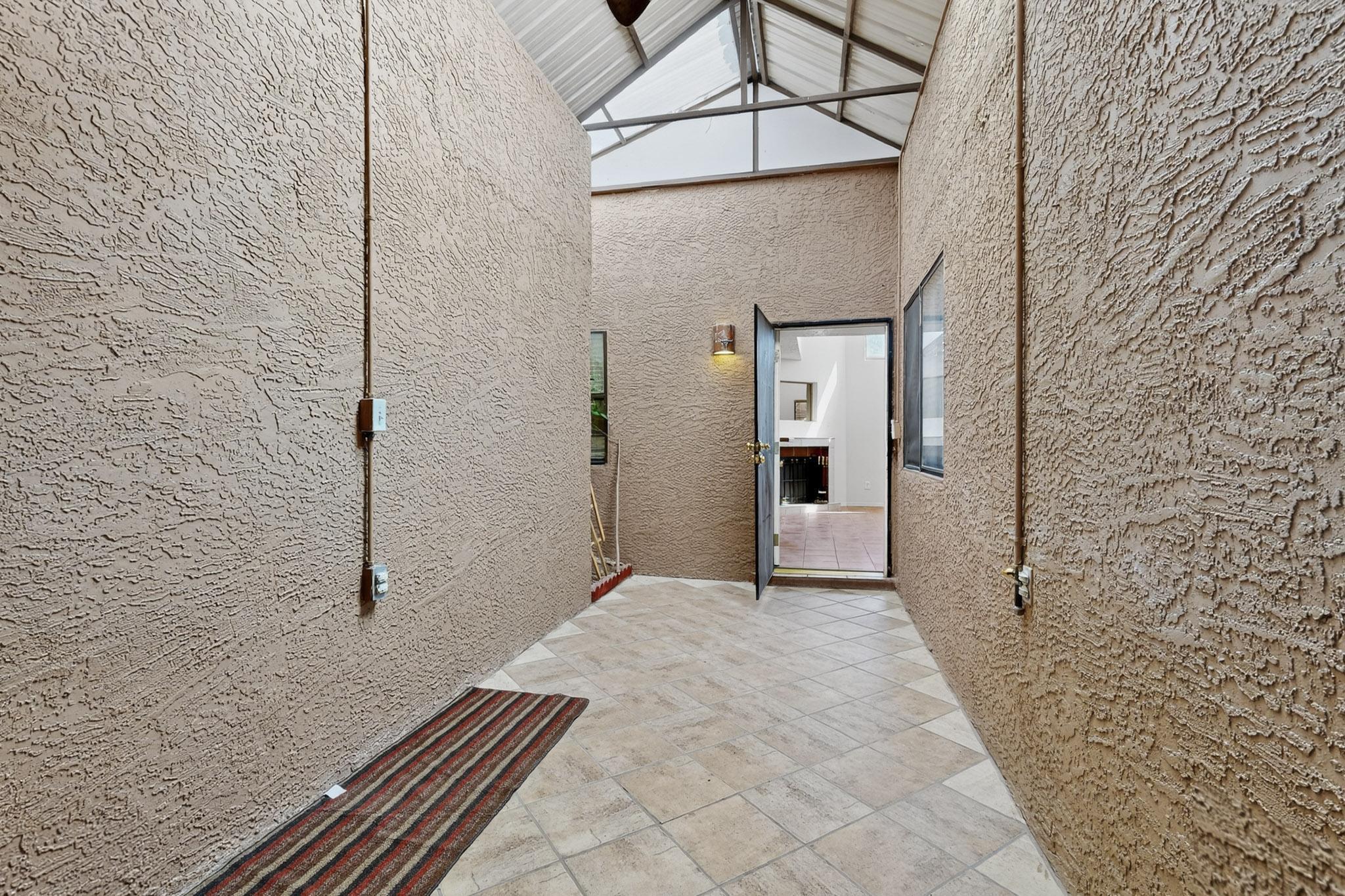 100 VISTA DEL SOL Street