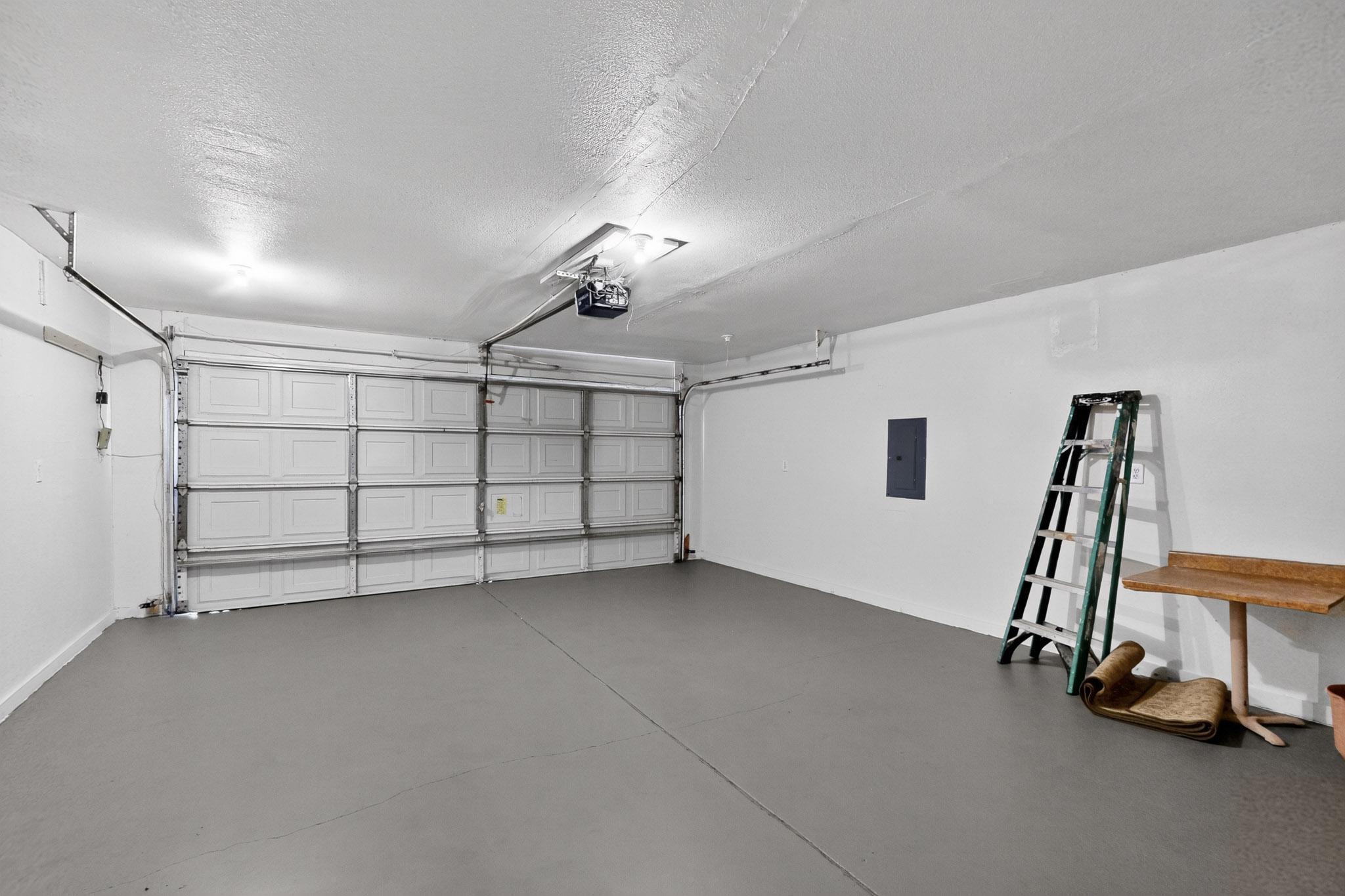 100 VISTA DEL SOL Street