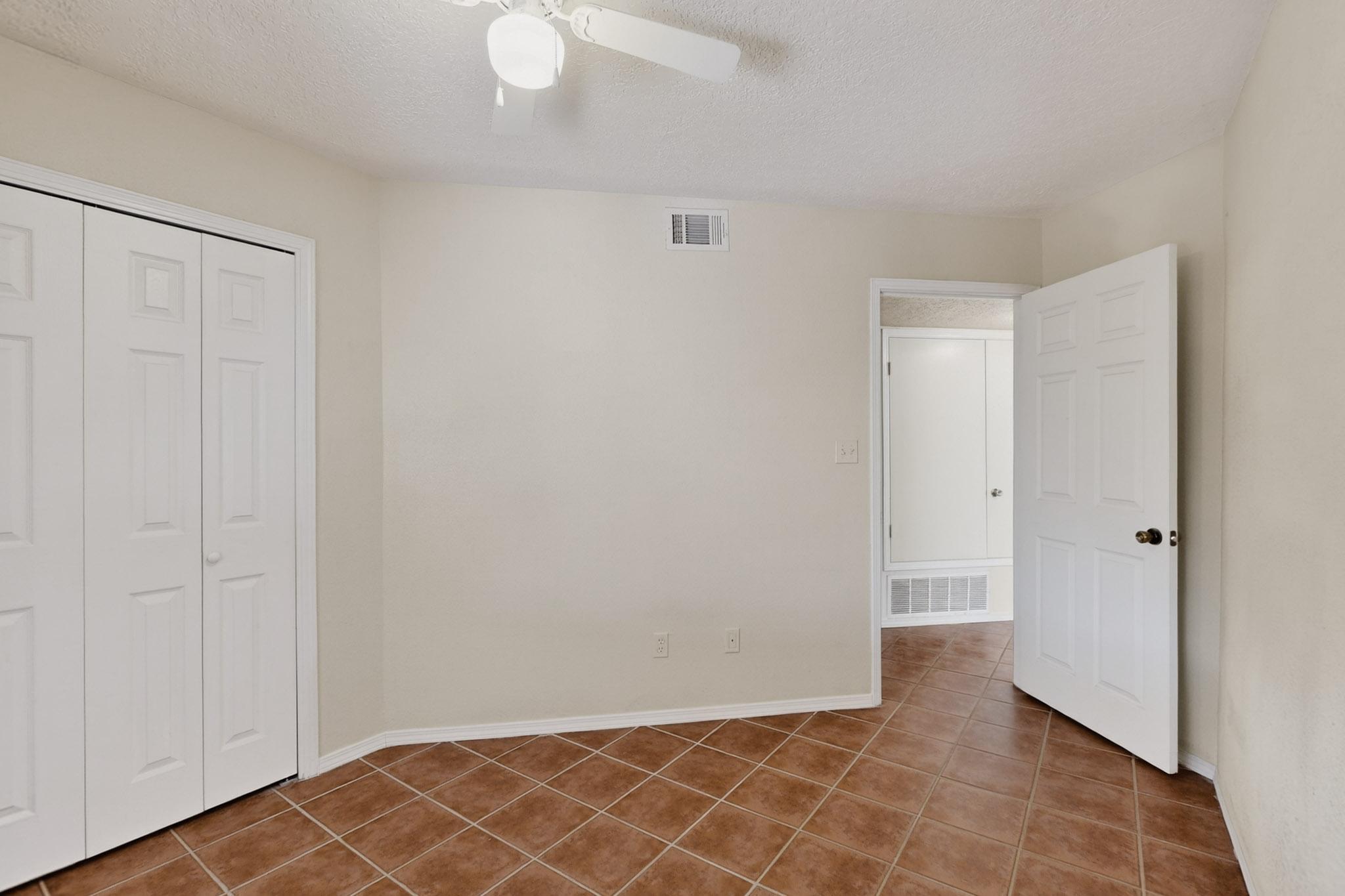 100 VISTA DEL SOL Street