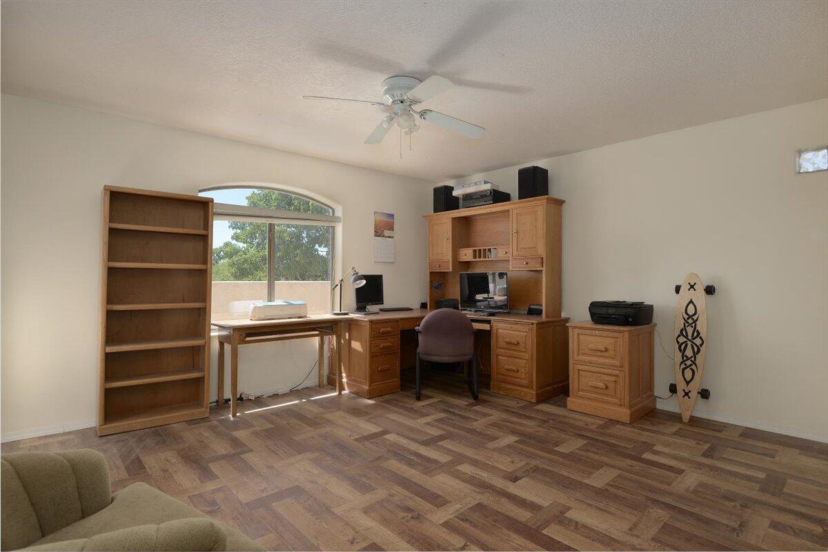 4923 ALTA MESA NW