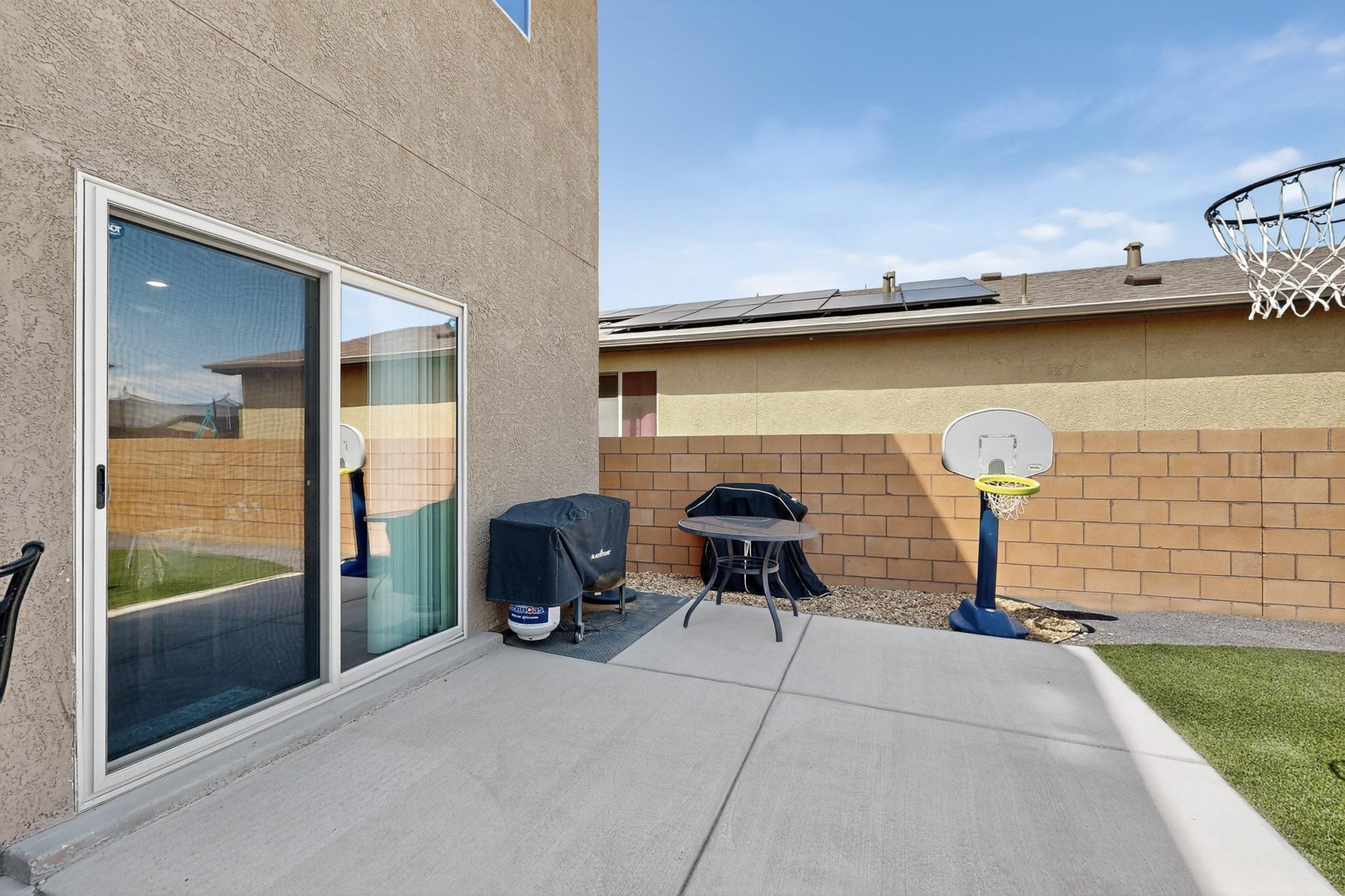 471 CHAFEY Drive SW