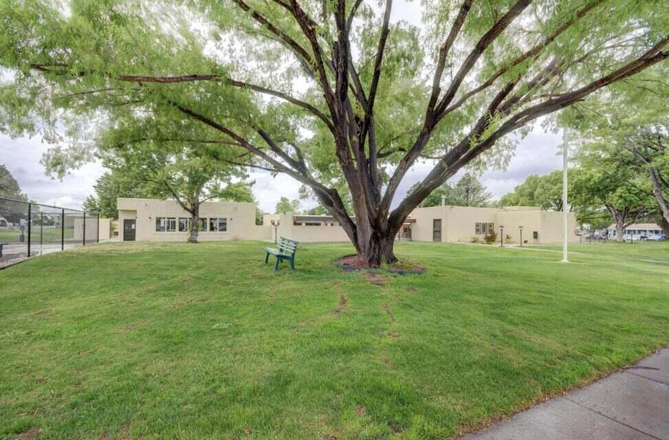 7112 PAN AMERICAN EAST NE 113