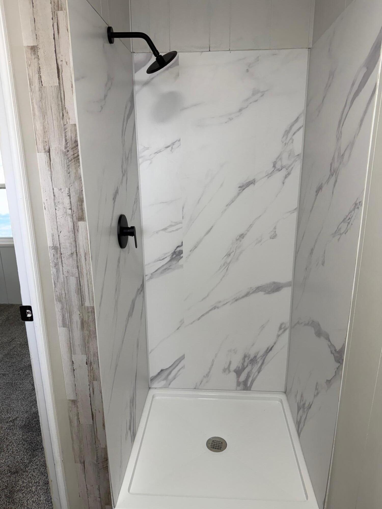 7112 PAN AMERICAN EAST NE 113