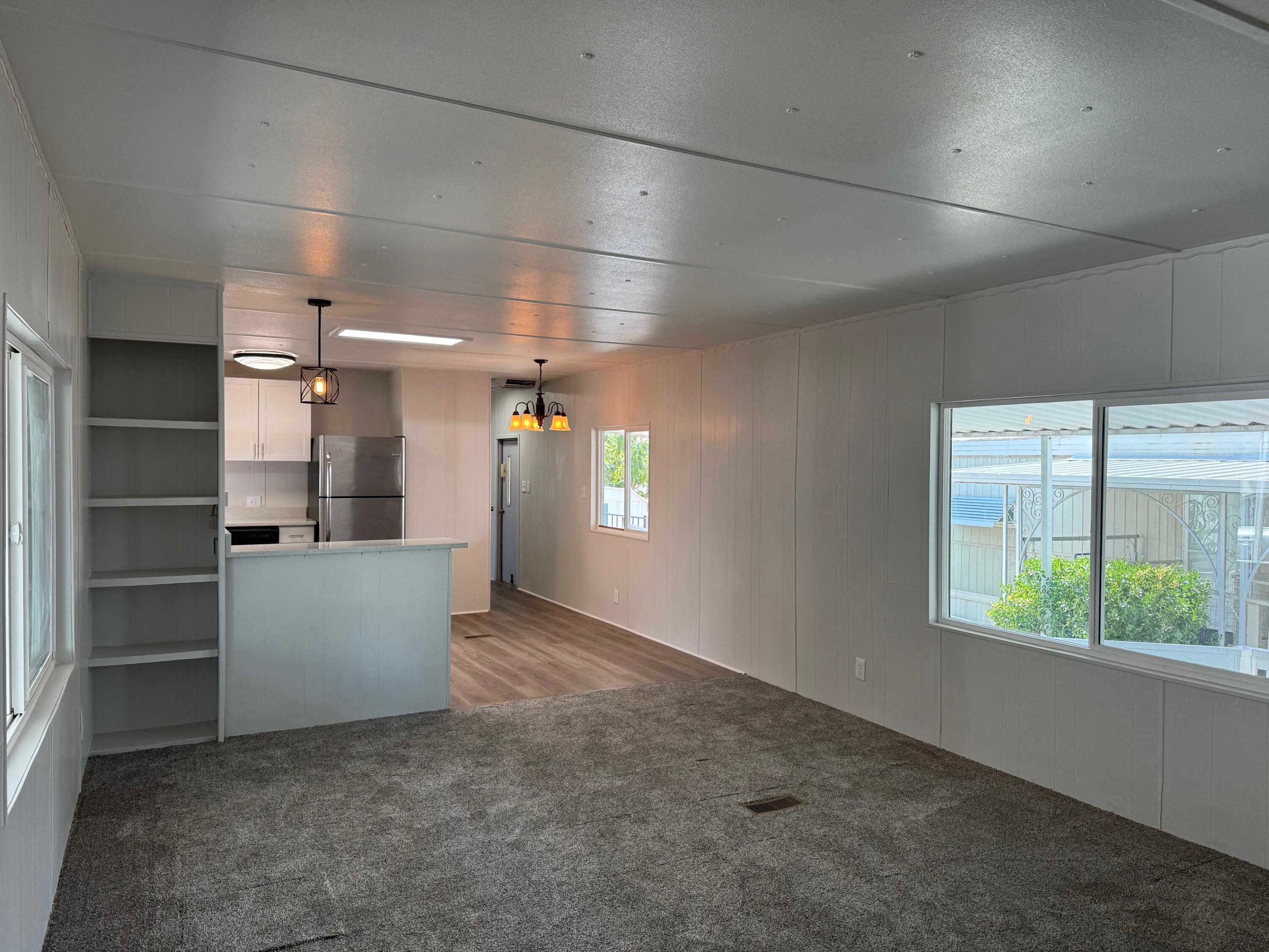 7112 PAN AMERICAN EAST NE 113