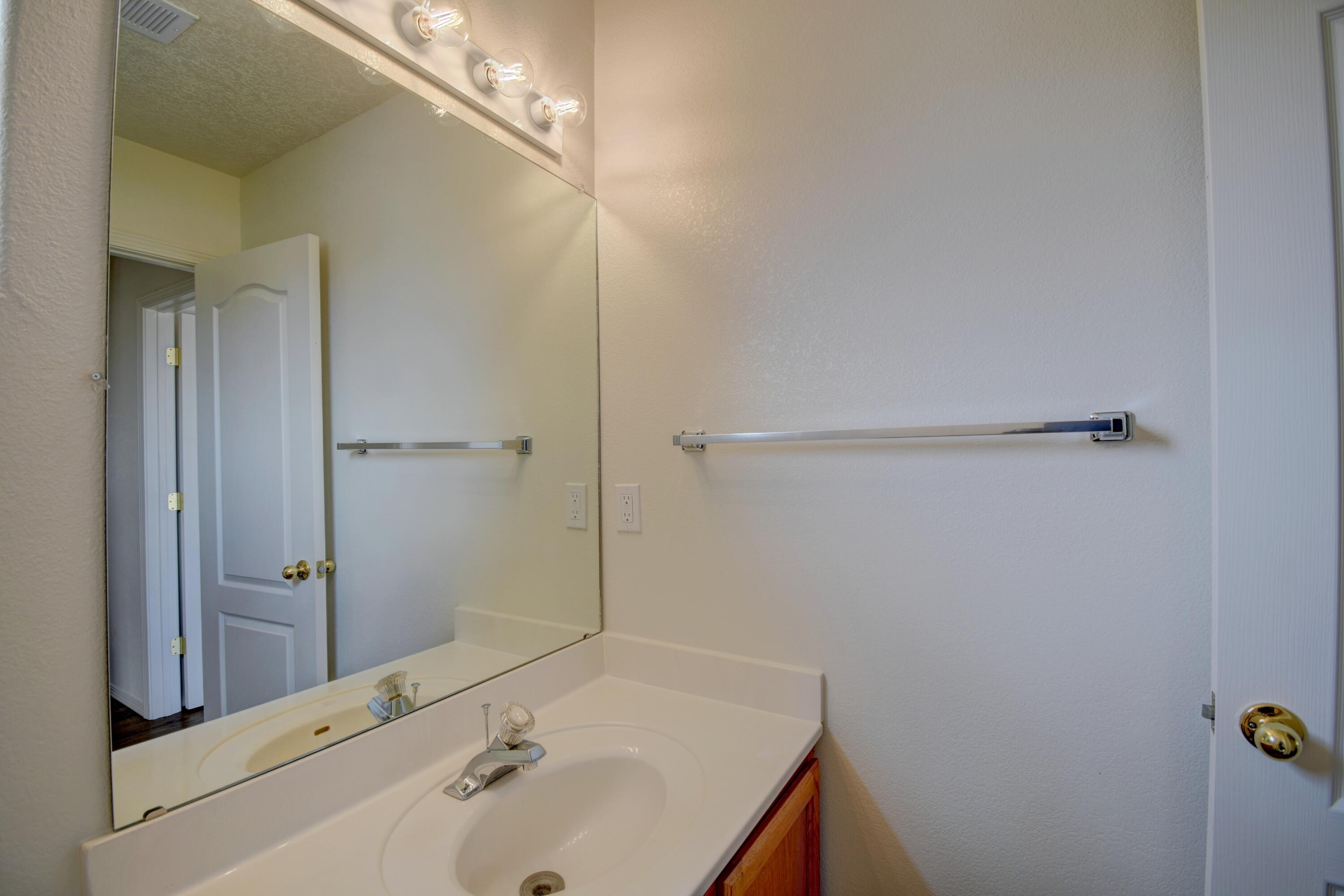 4444 Snowheights Circle SE