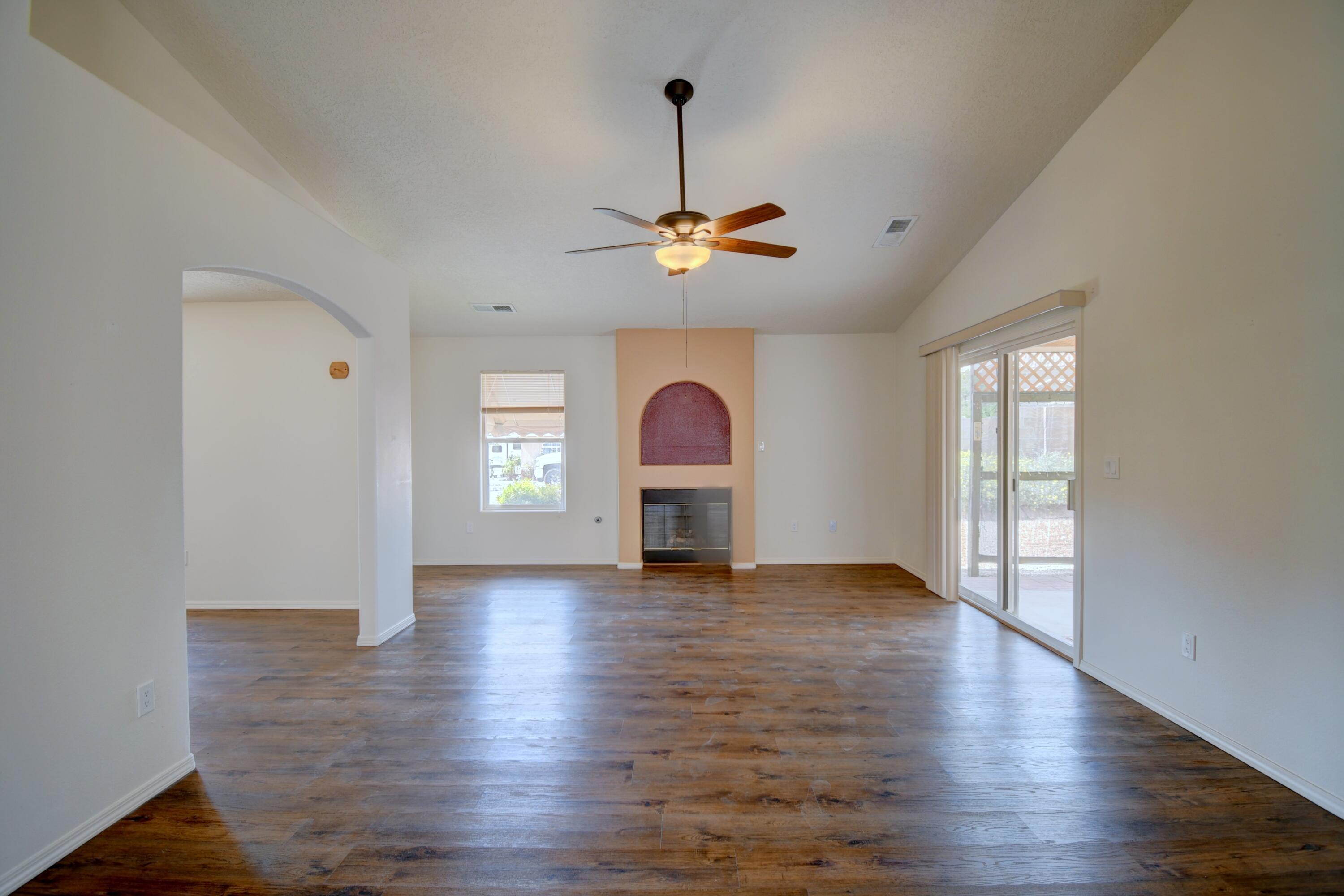 4444 Snowheights Circle SE