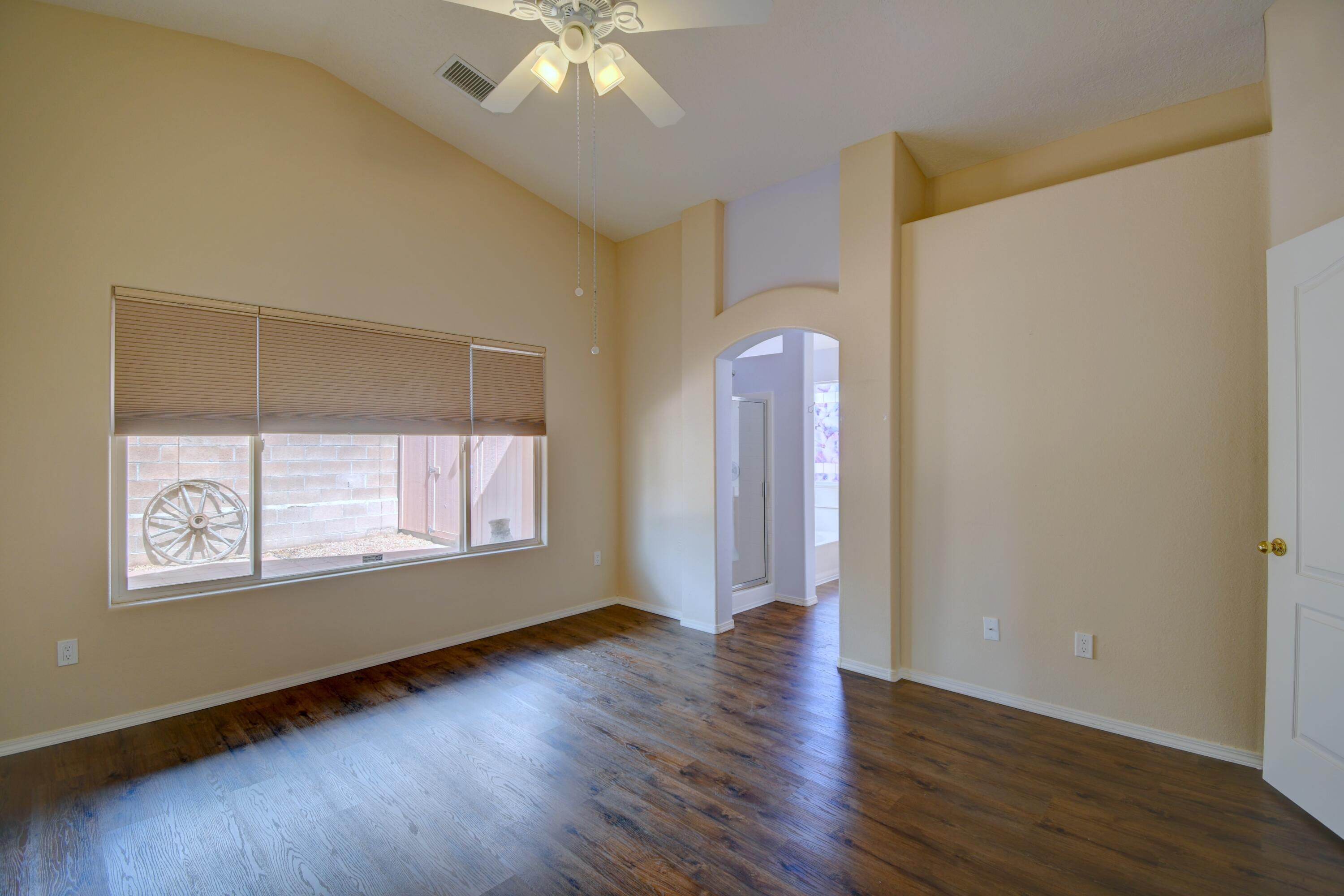 4444 Snowheights Circle SE