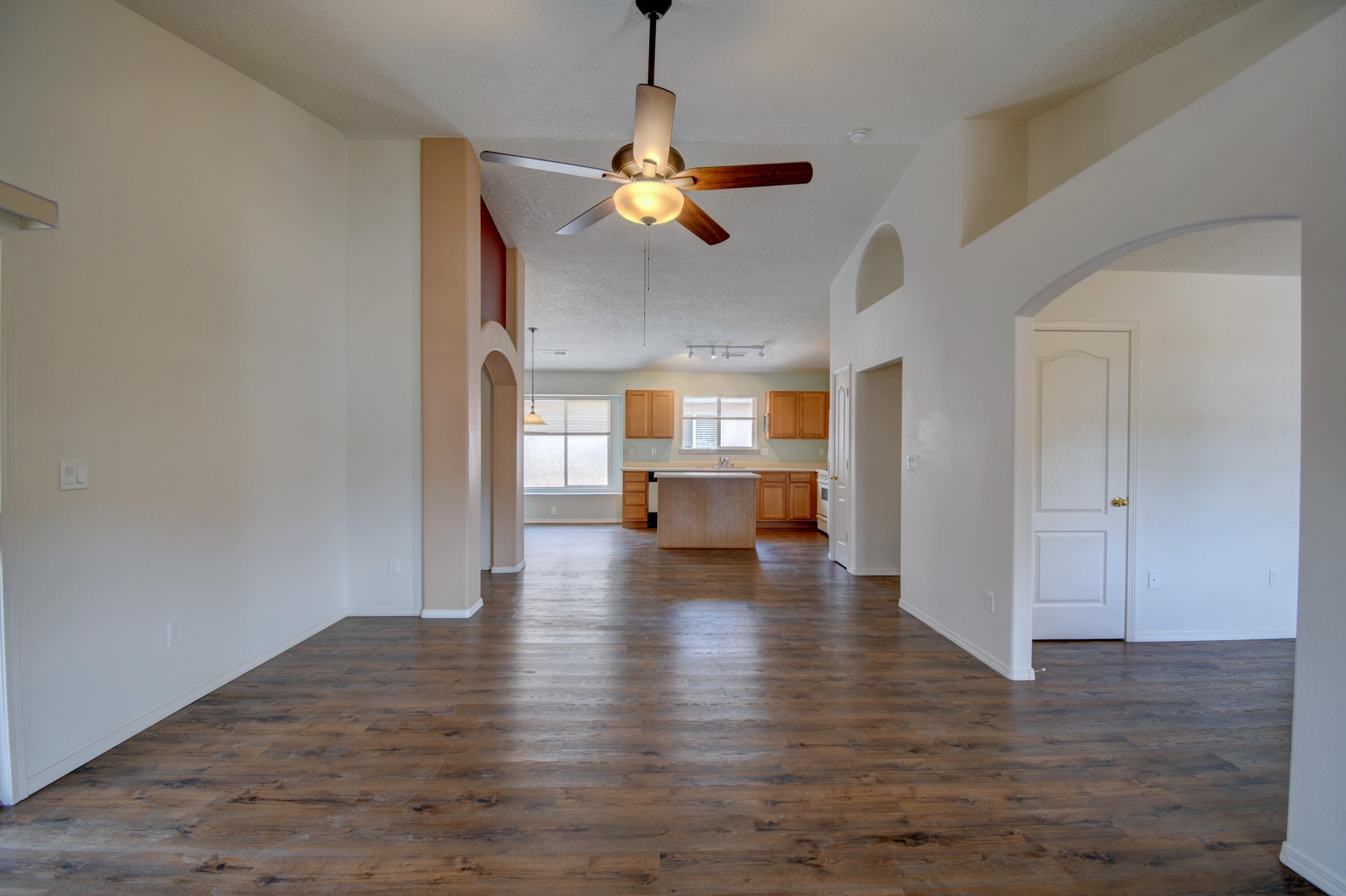 4444 Snowheights Circle SE