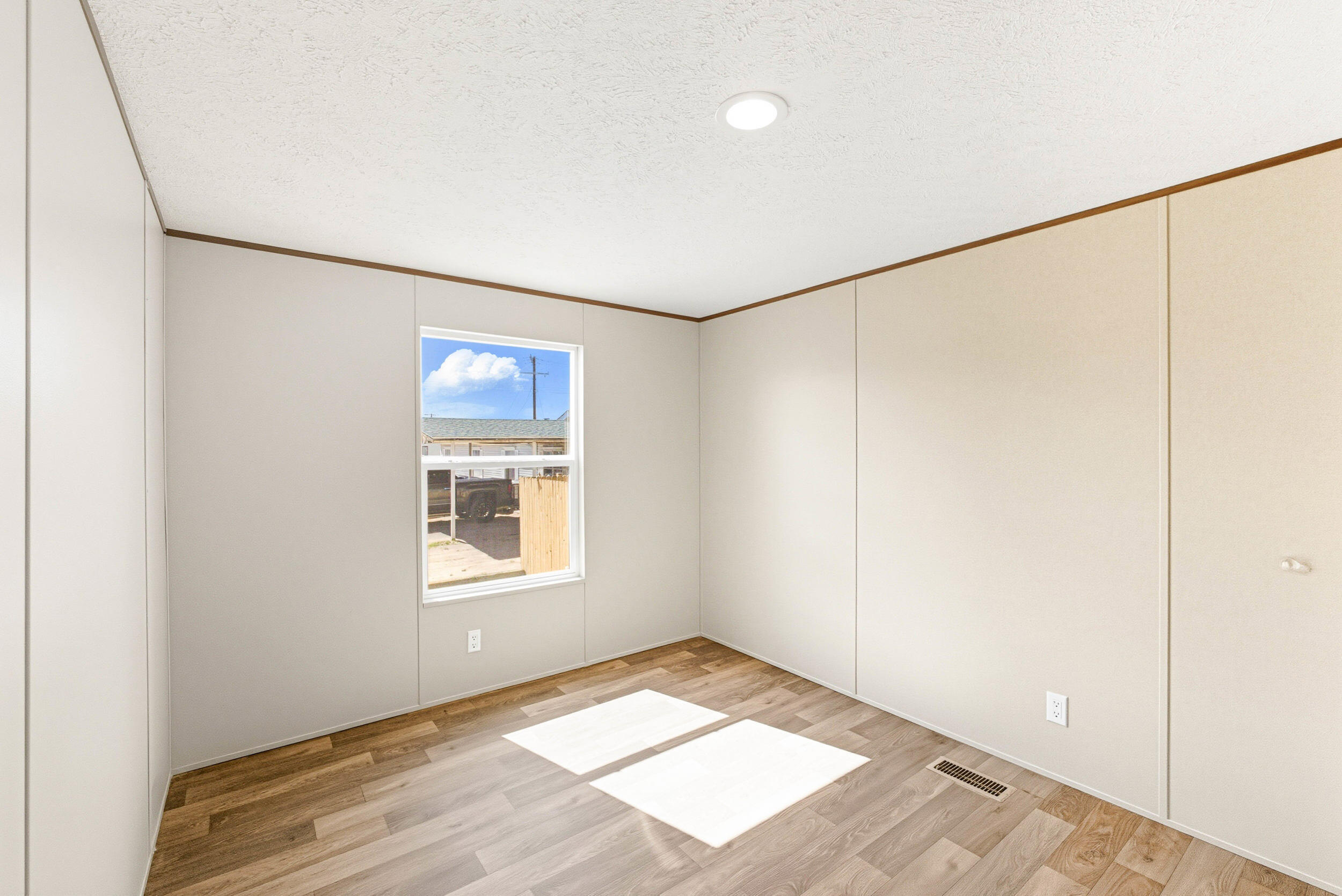 2706 Paseo Arbolado