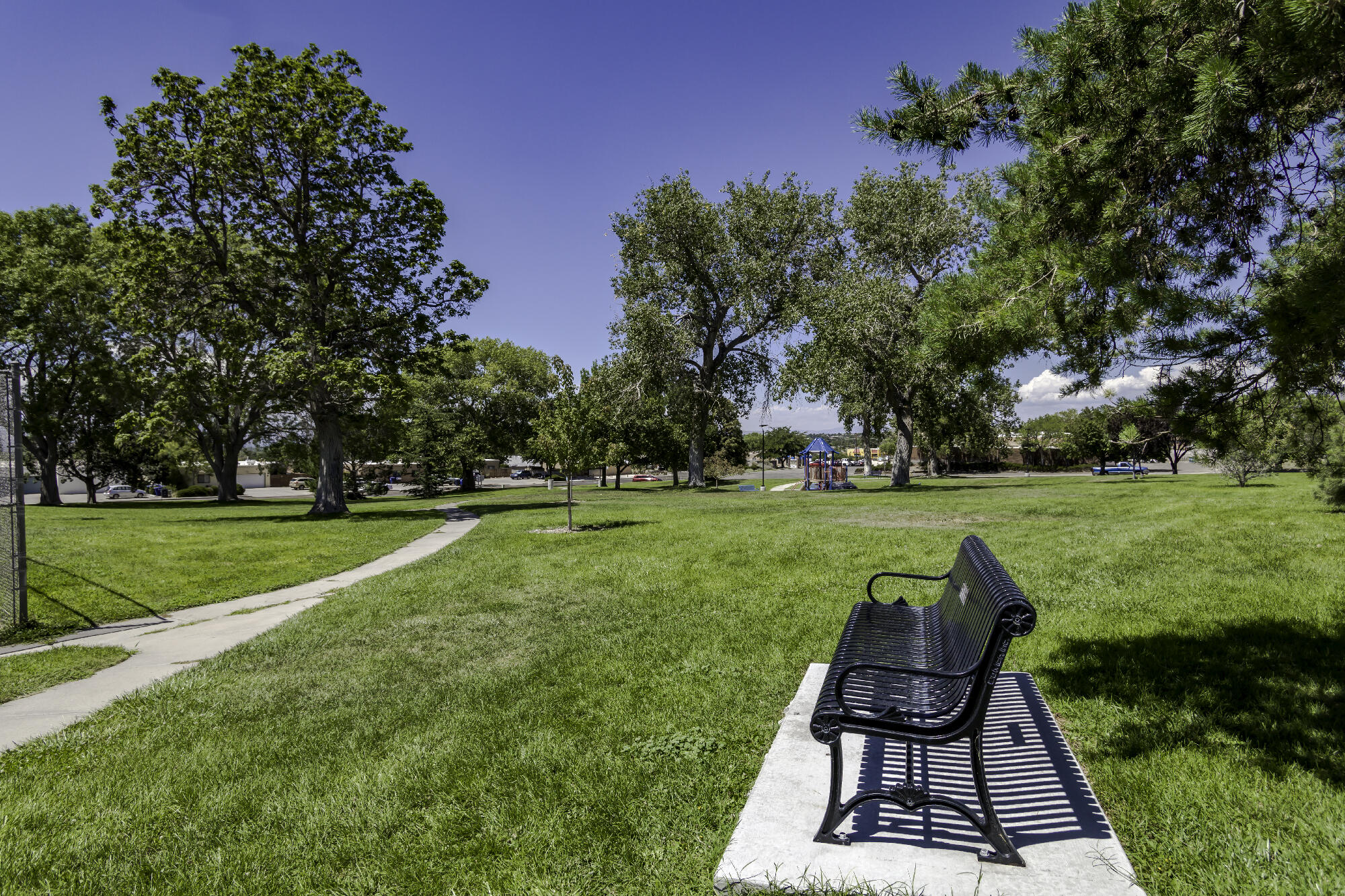 1909 Othello Court NE