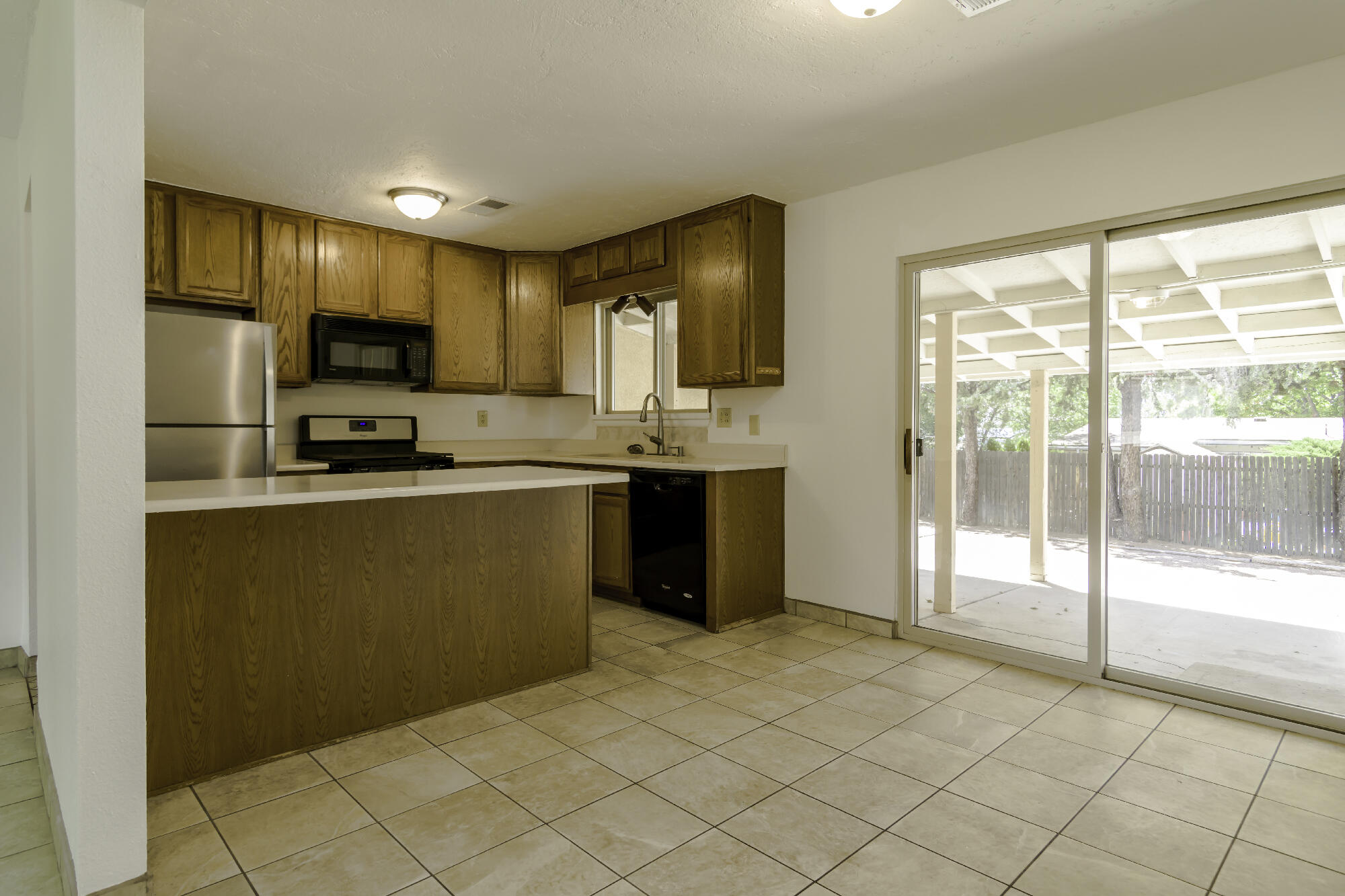 1909 Othello Court NE