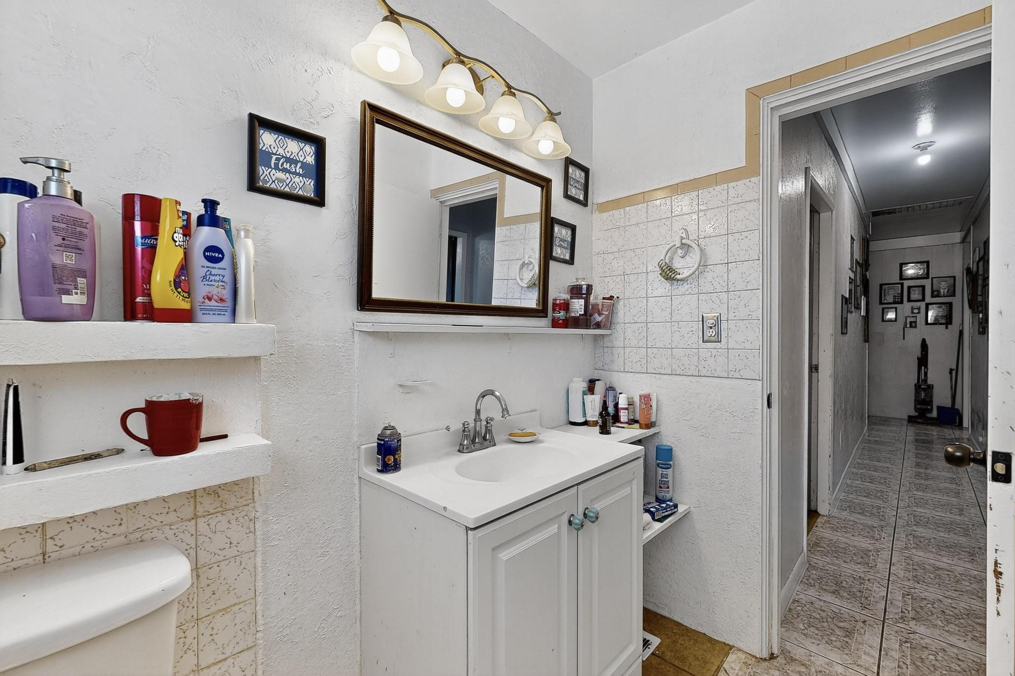 1604 JUAN PEREA Road