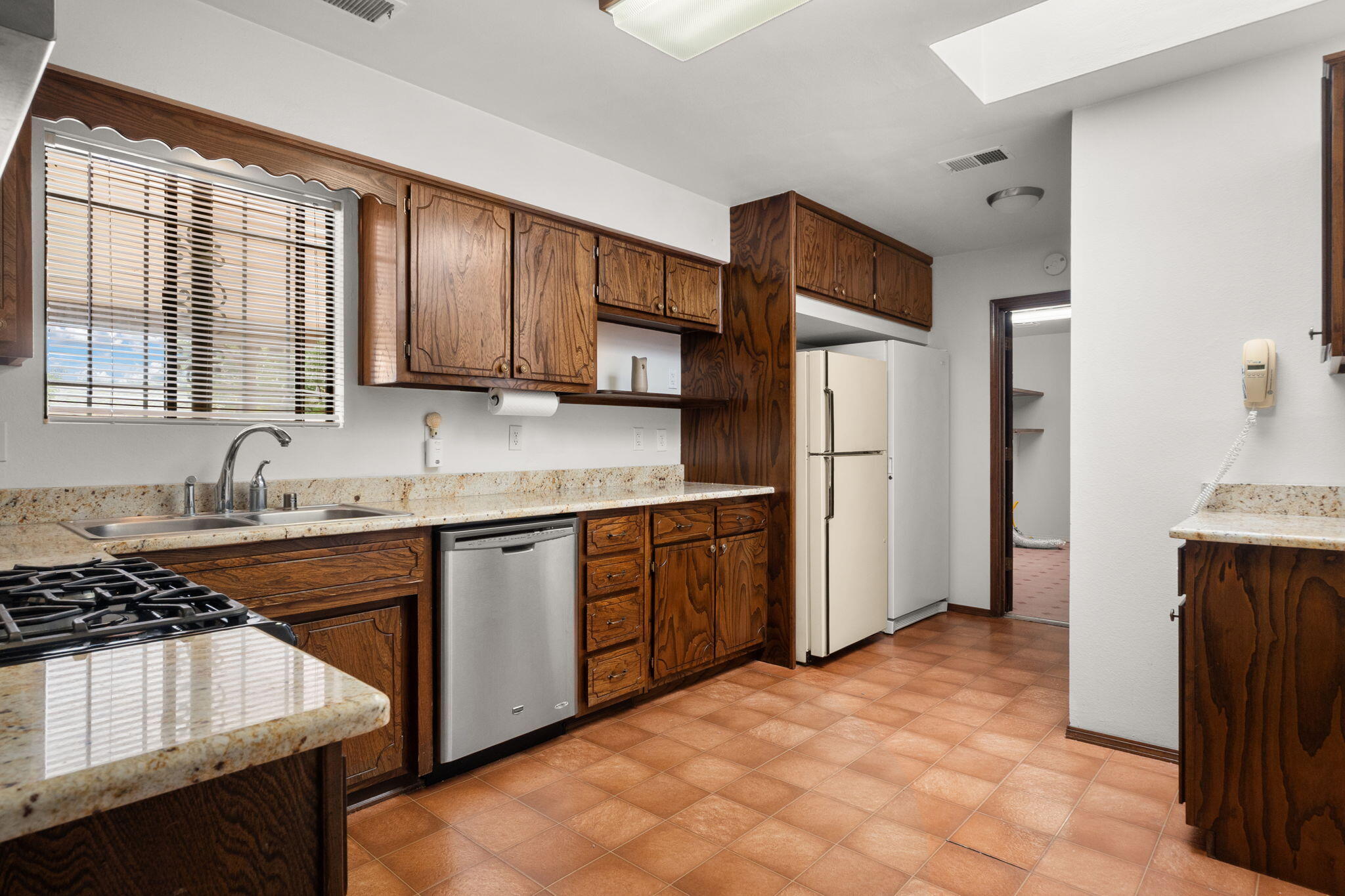 2112 TWISTED JUNIPER Road SE