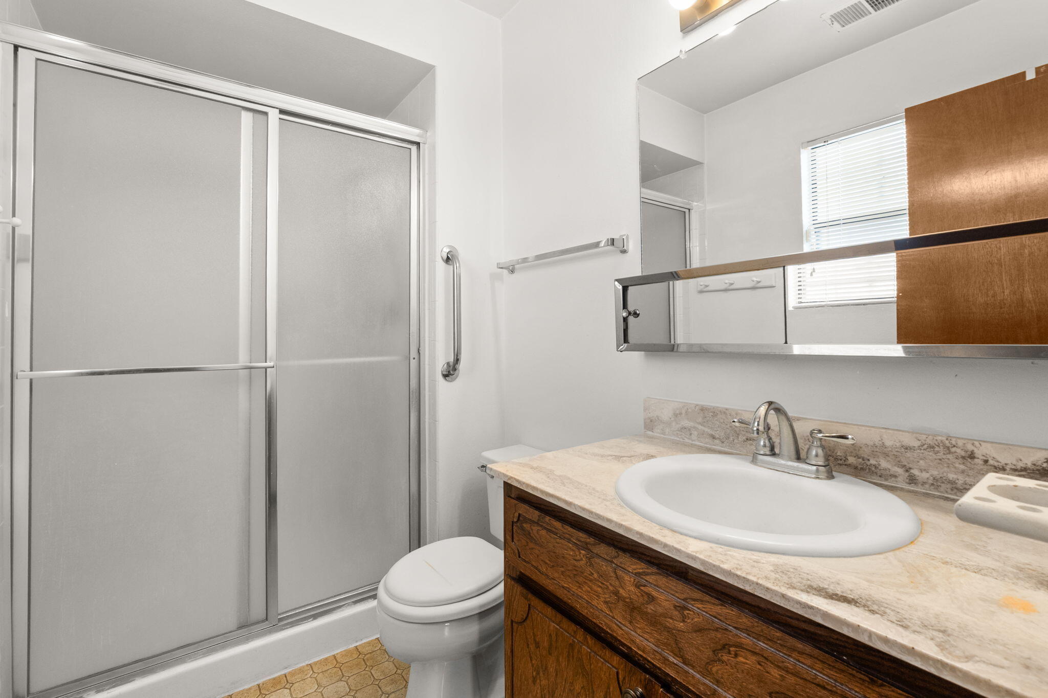 2112 TWISTED JUNIPER Road SE