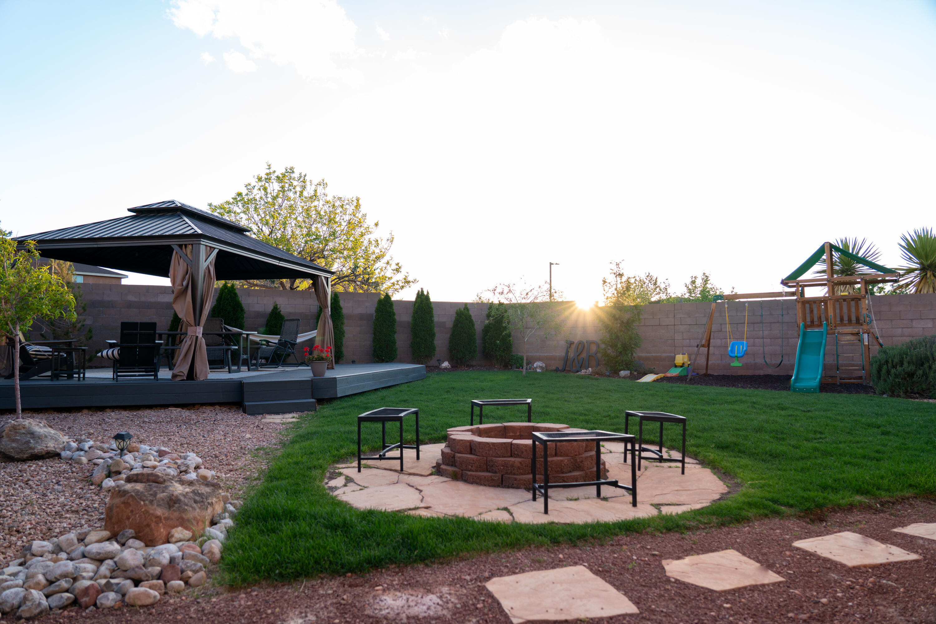 10505 OSO RIDGE Place NW