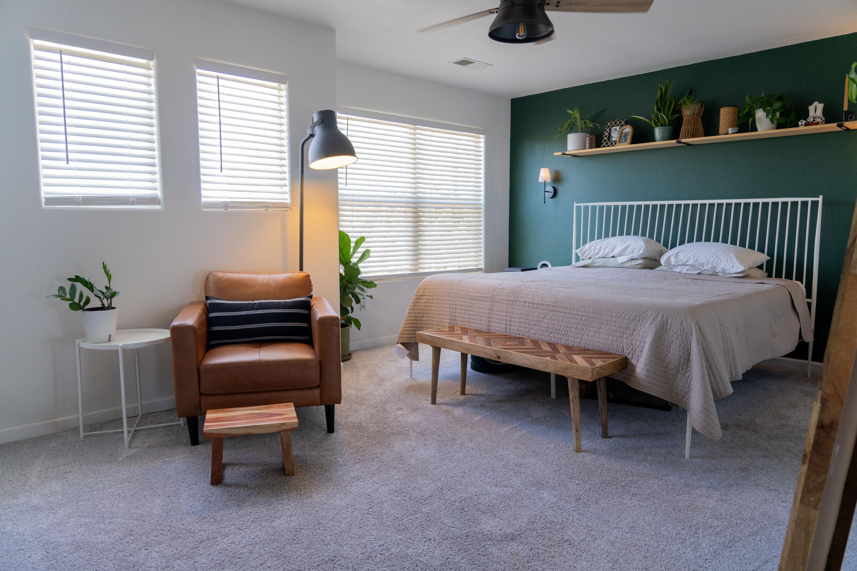 10505 OSO RIDGE Place NW