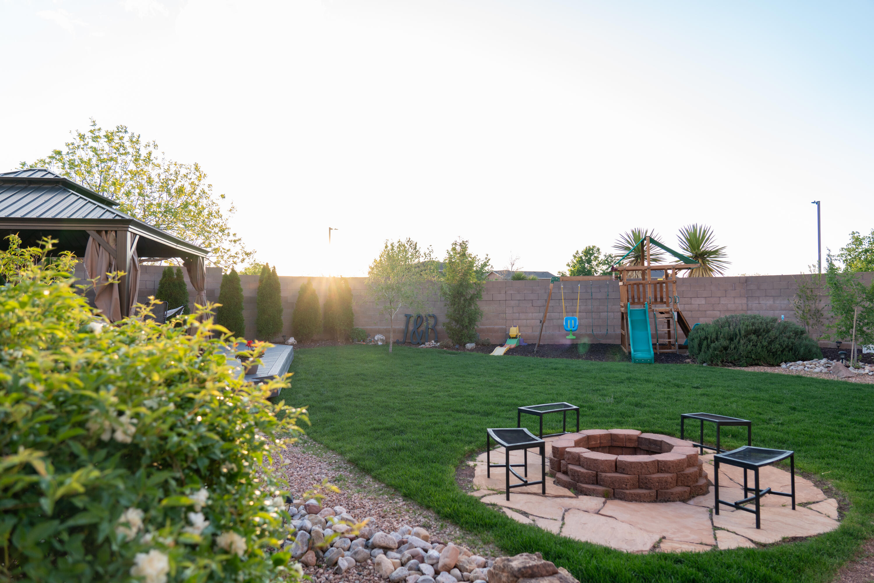 10505 OSO RIDGE Place NW