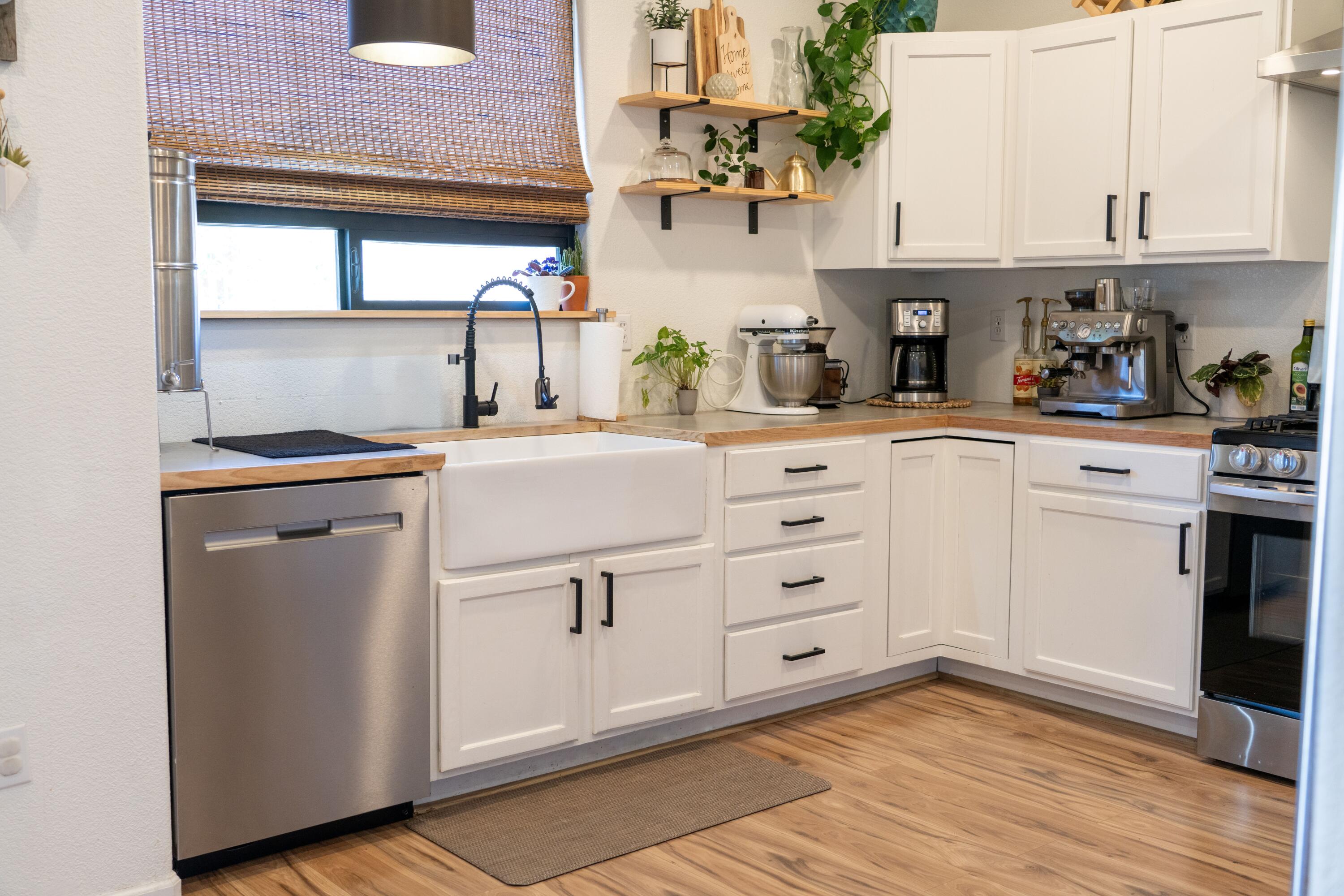 10505 OSO RIDGE Place NW