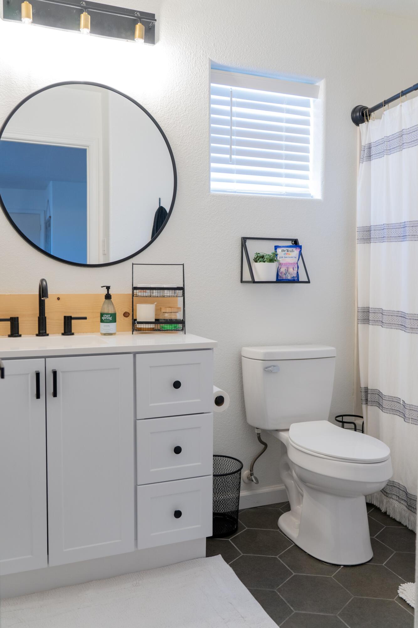 10505 OSO RIDGE Place NW