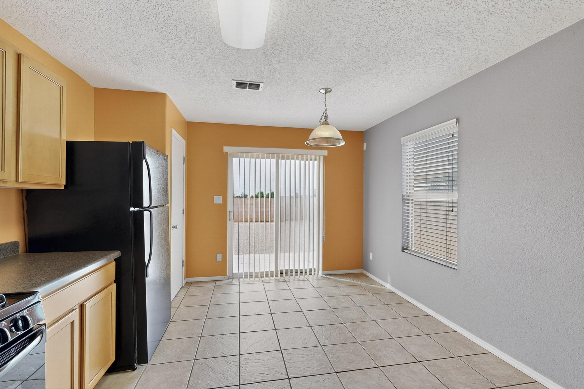 107 OAKWOOD Court SW