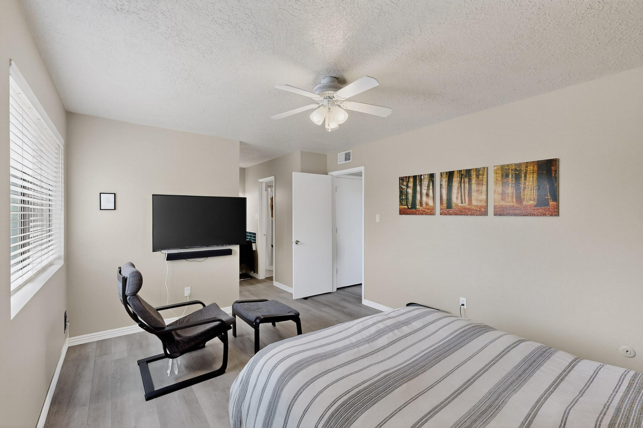 8333 COMANCHE Road NE 16-D