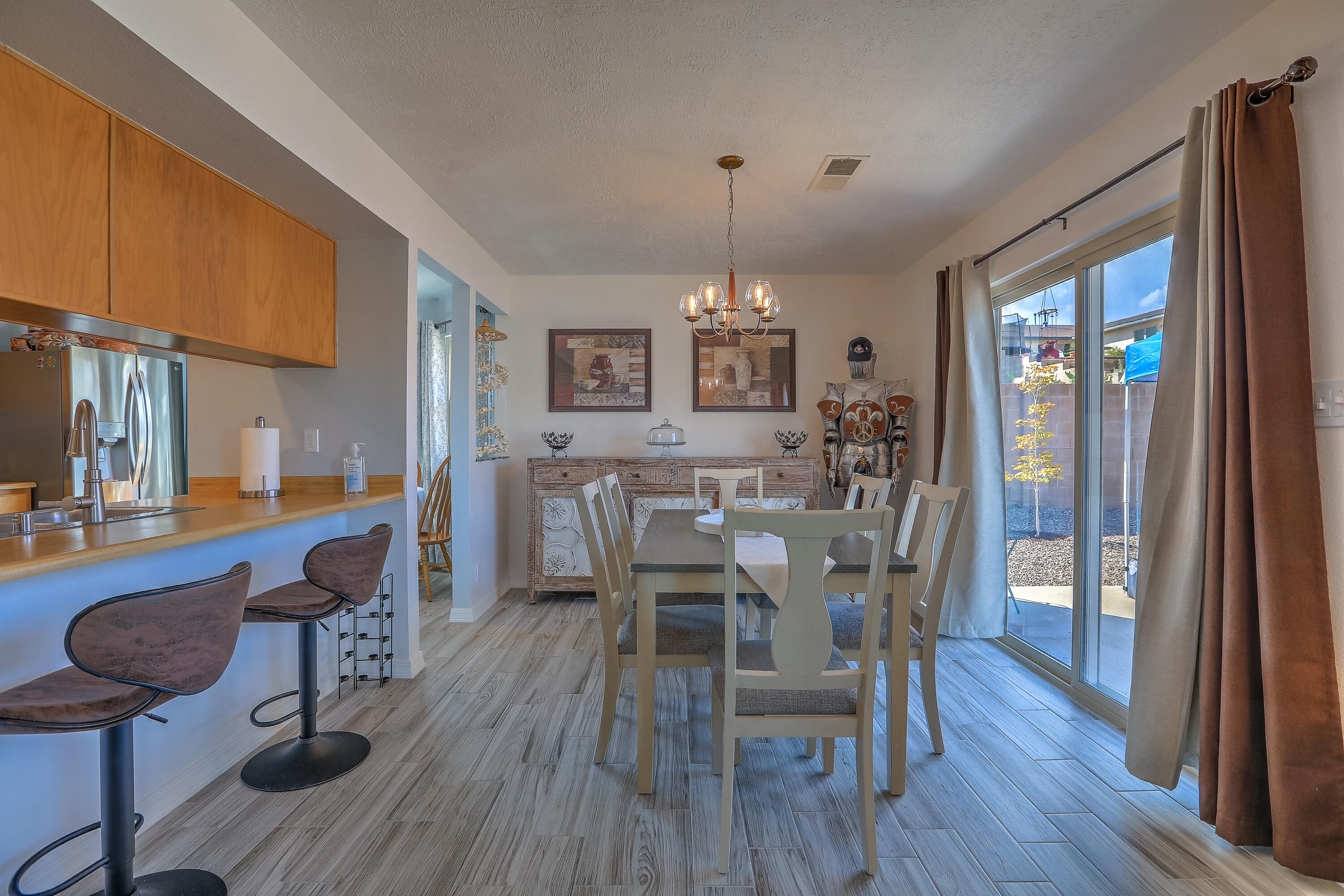 4405 PUMICE Drive NE