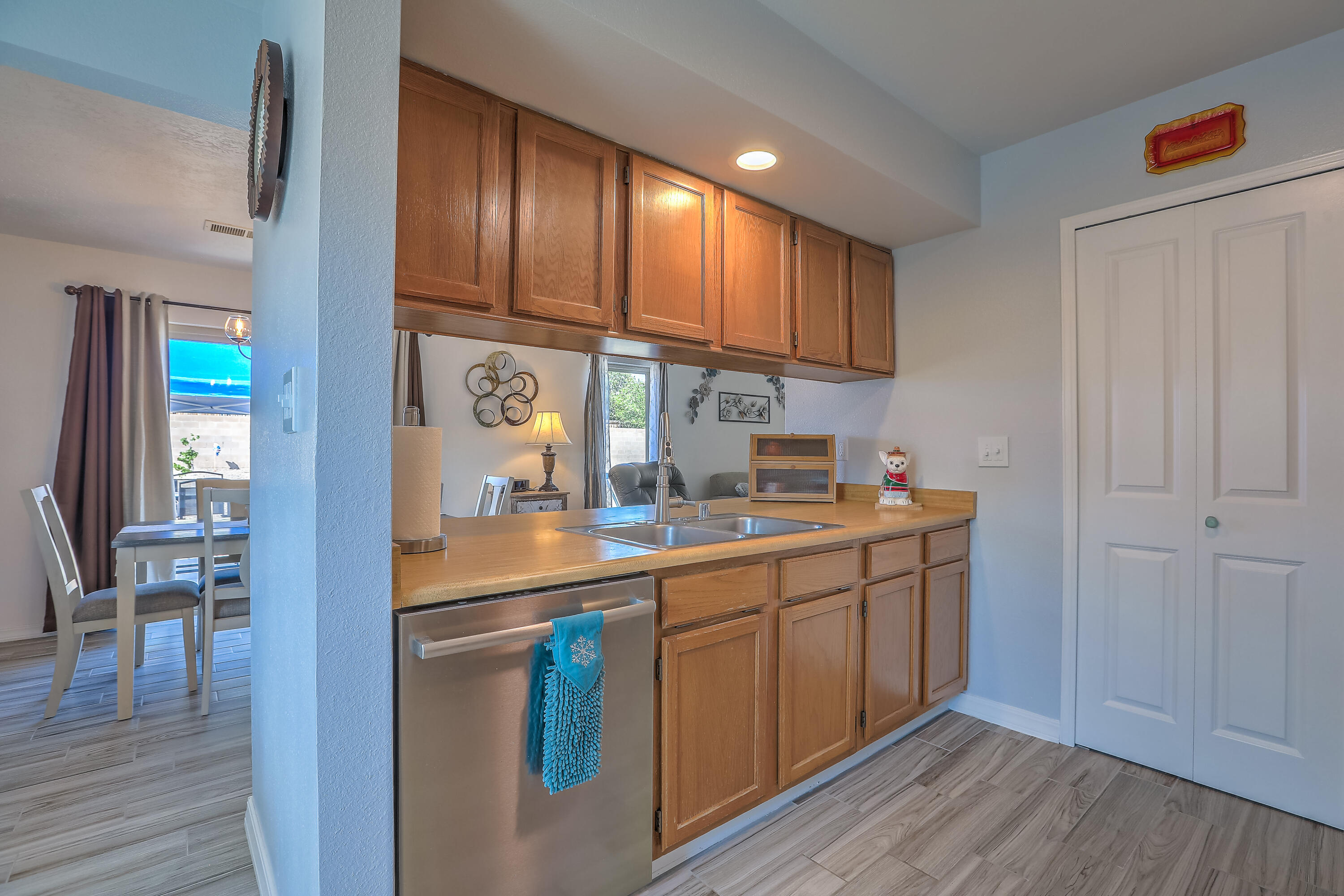 4405 PUMICE Drive NE