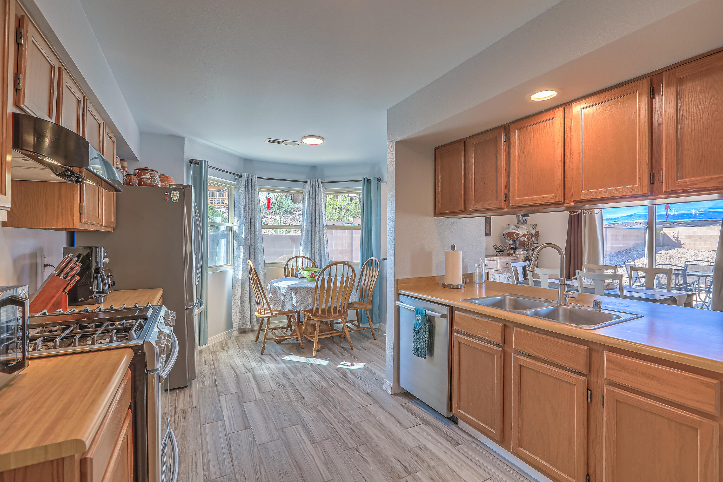 4405 PUMICE Drive NE