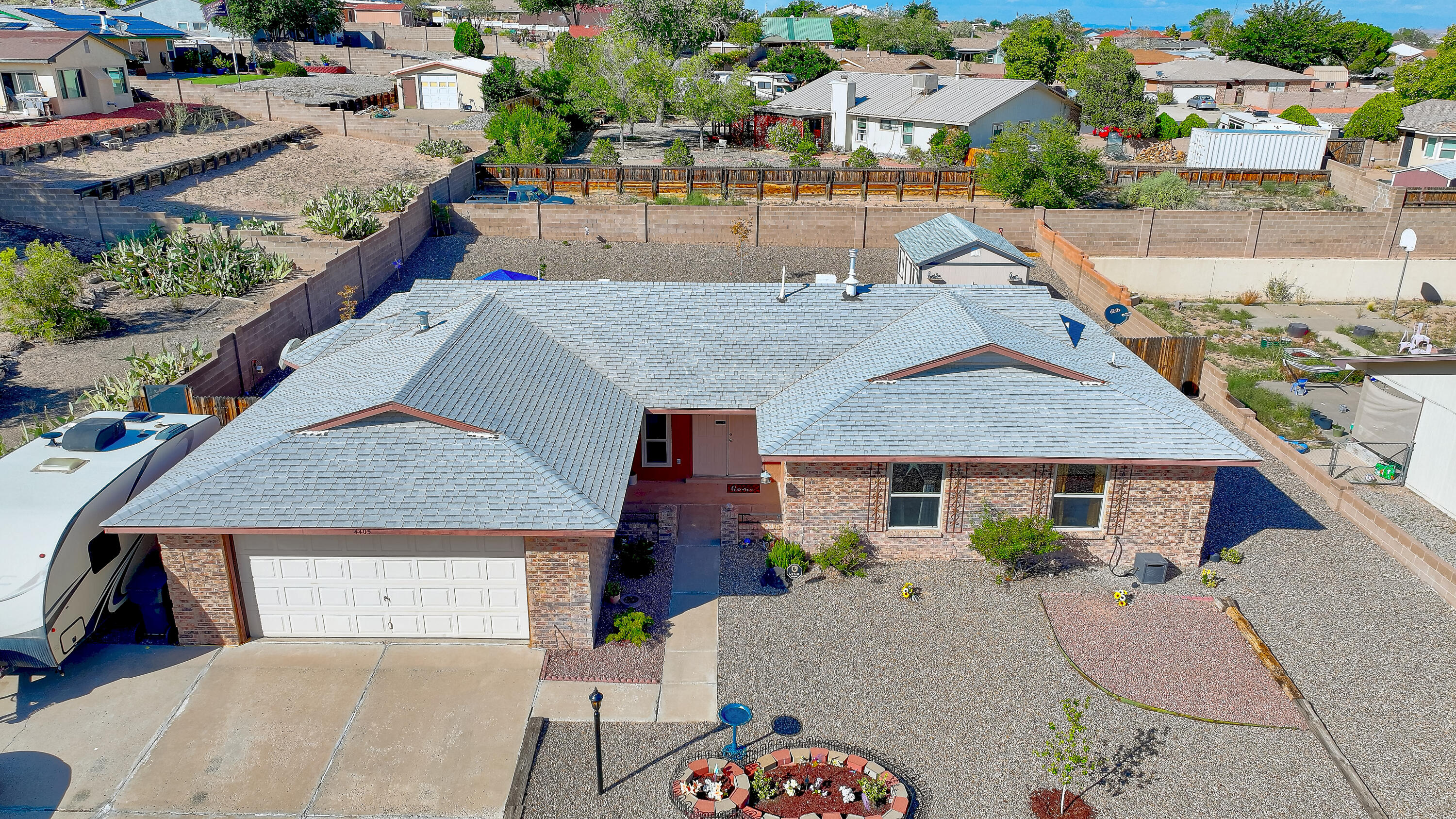 4405 PUMICE Drive NE