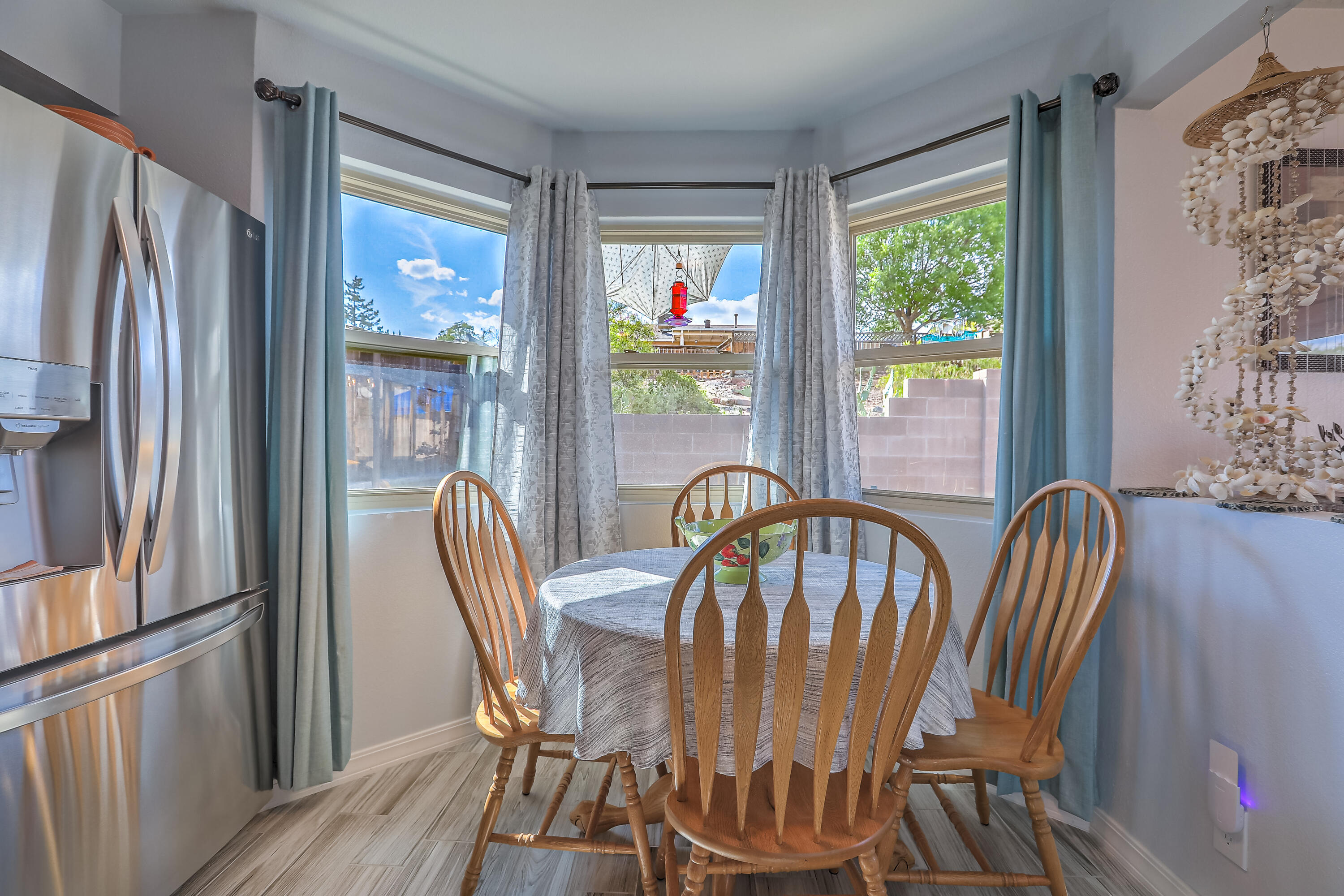 4405 PUMICE Drive NE