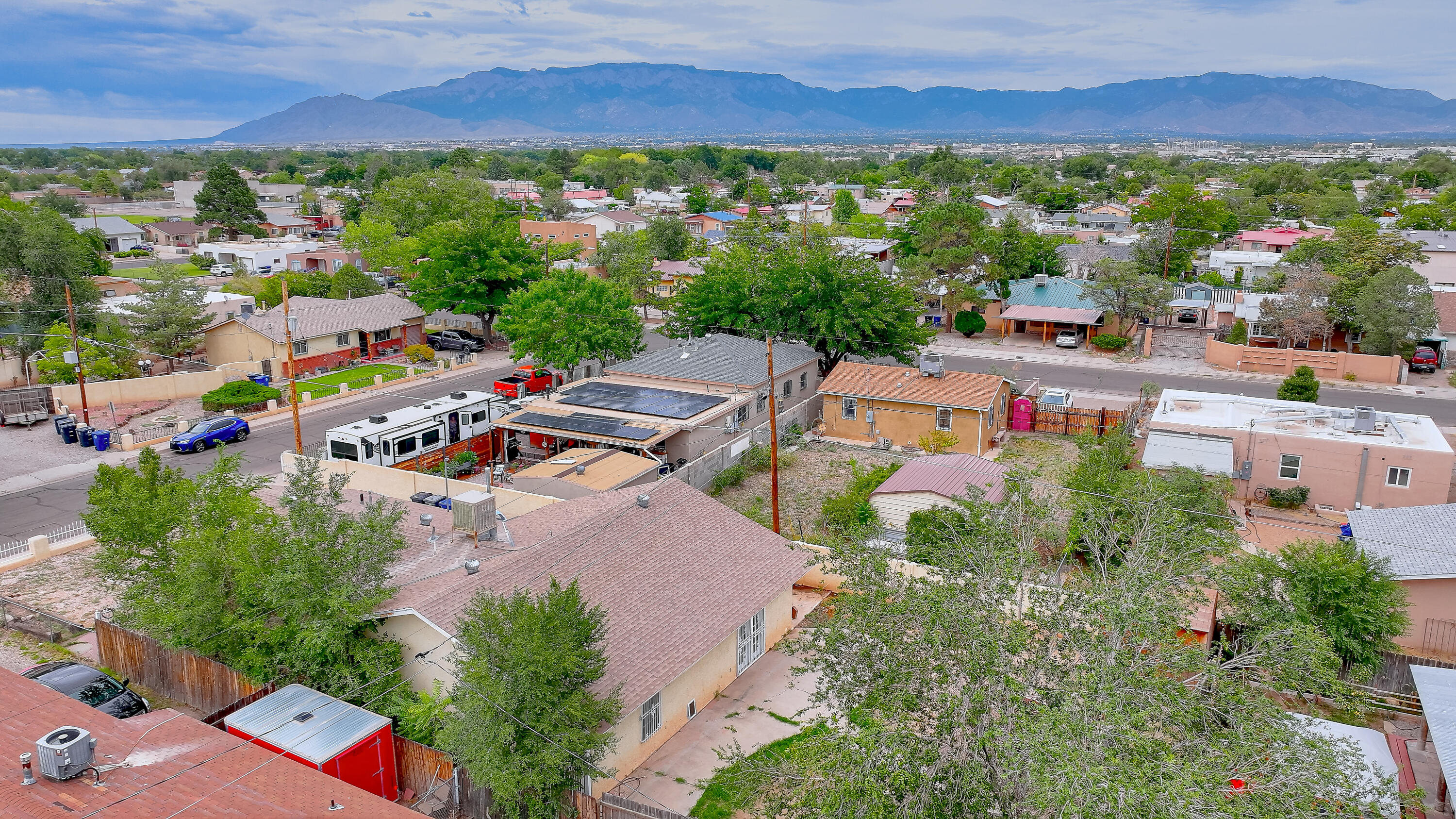 1312 San Andres Avenue NW