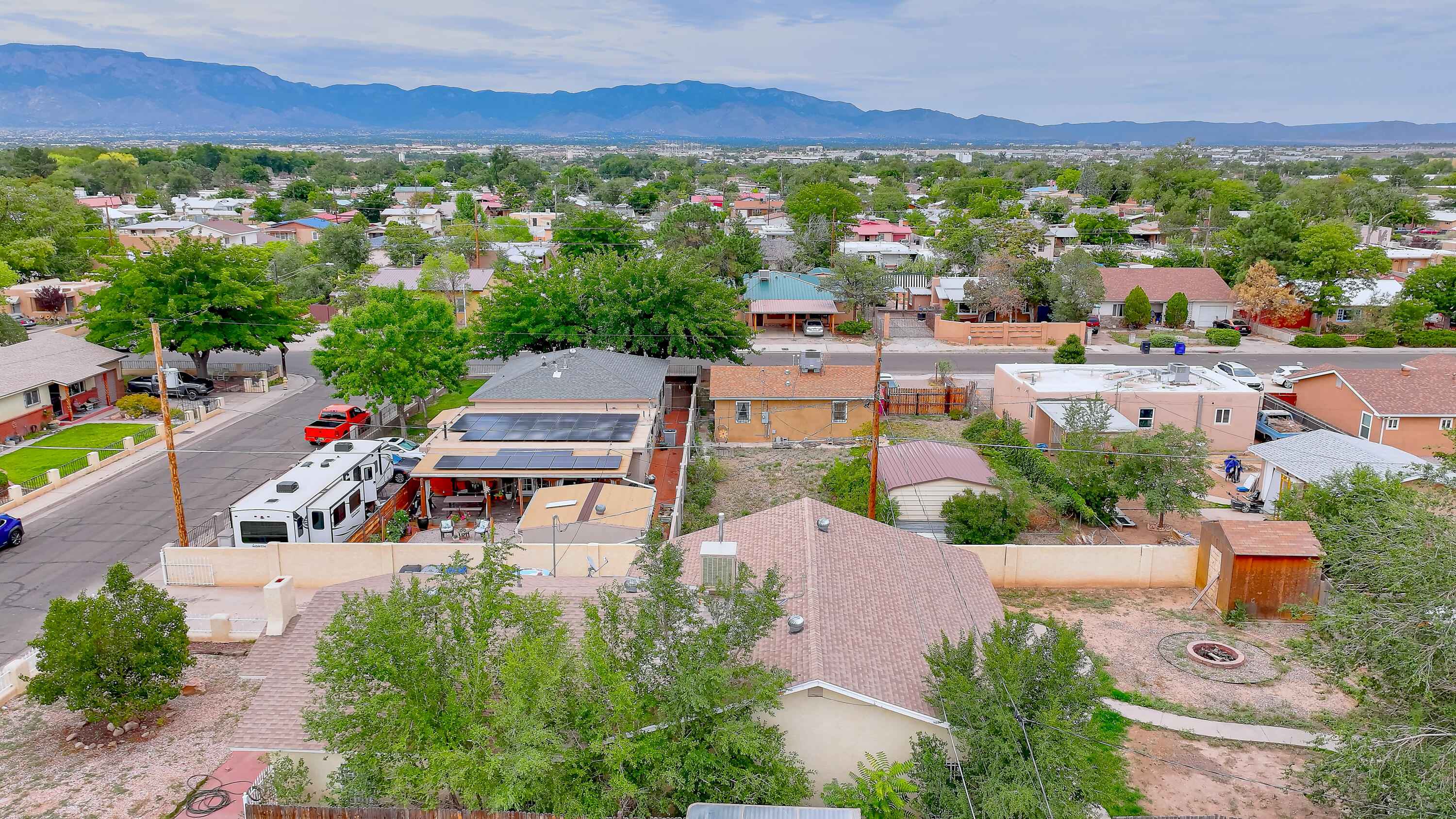 1312 San Andres Avenue NW