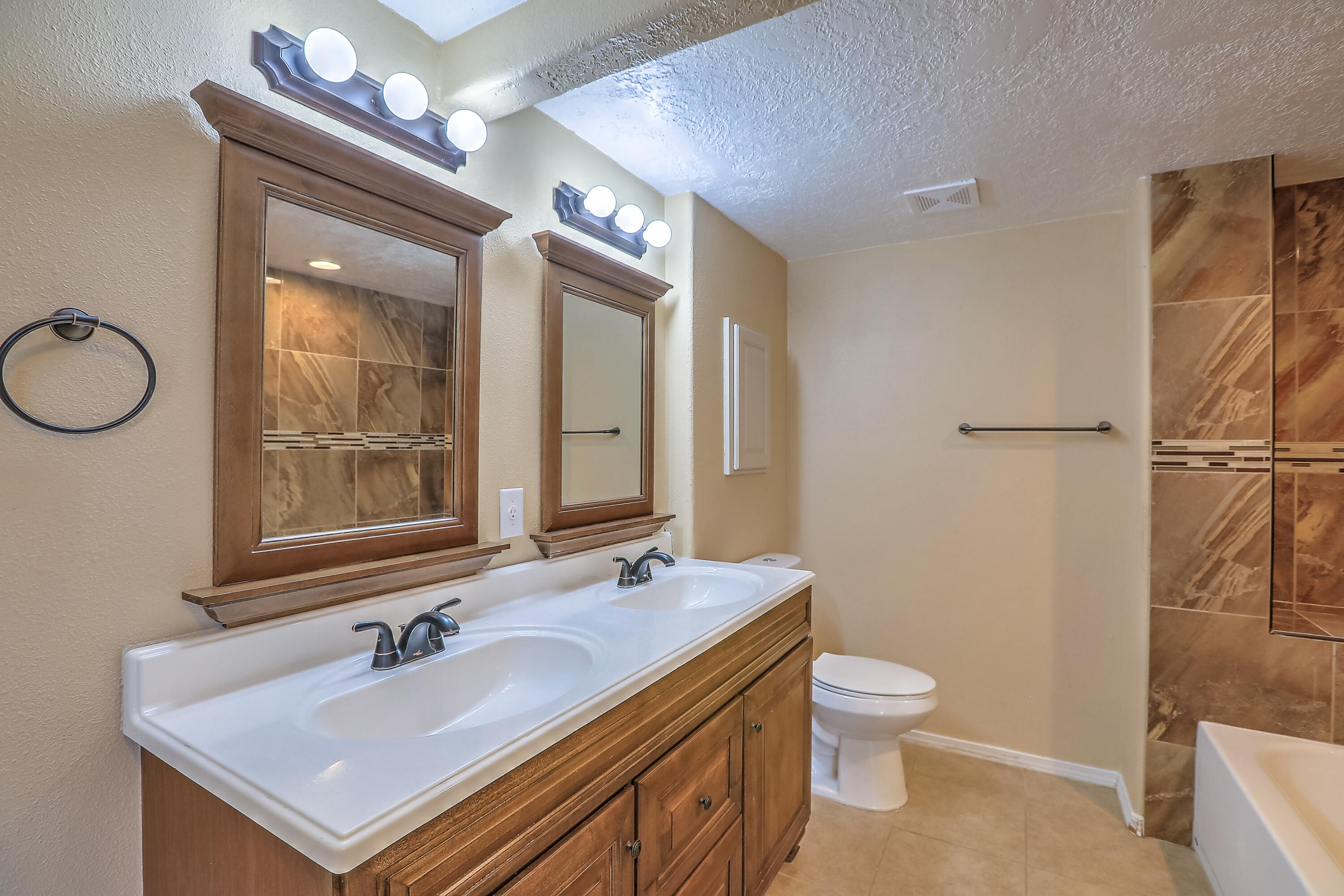 1312 San Andres Avenue NW