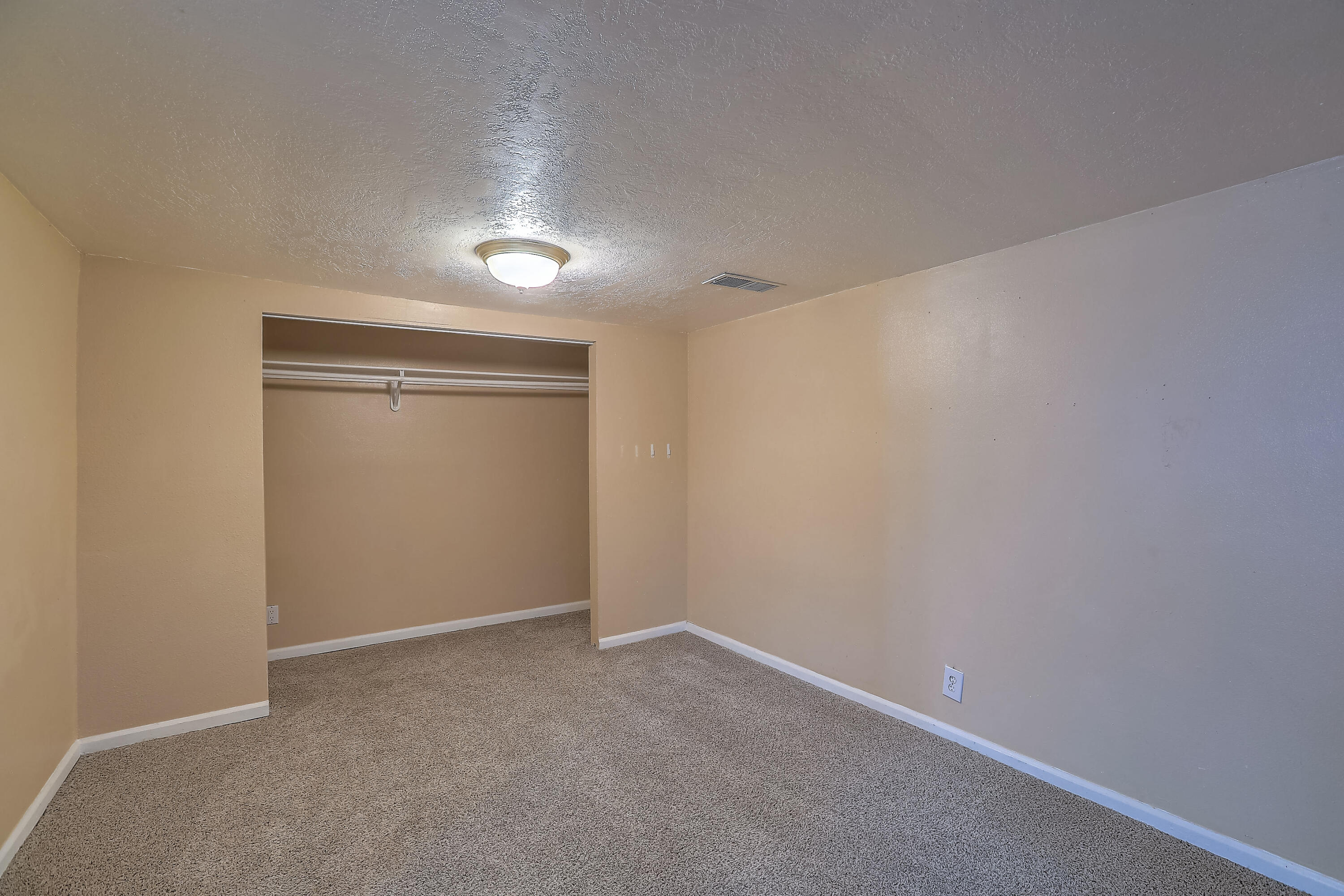 1312 San Andres Avenue NW