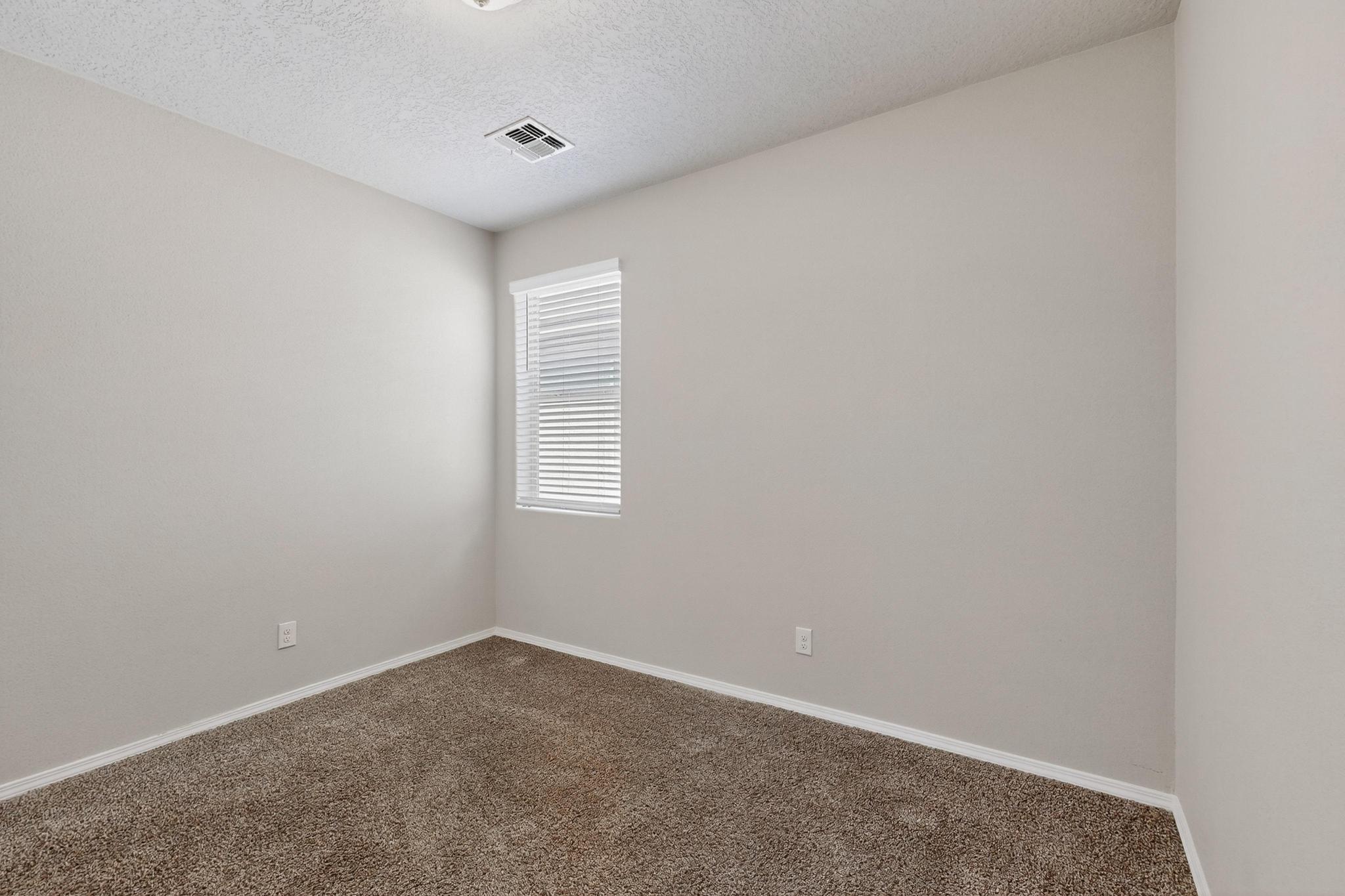 4860 BLACKBURN Road NE