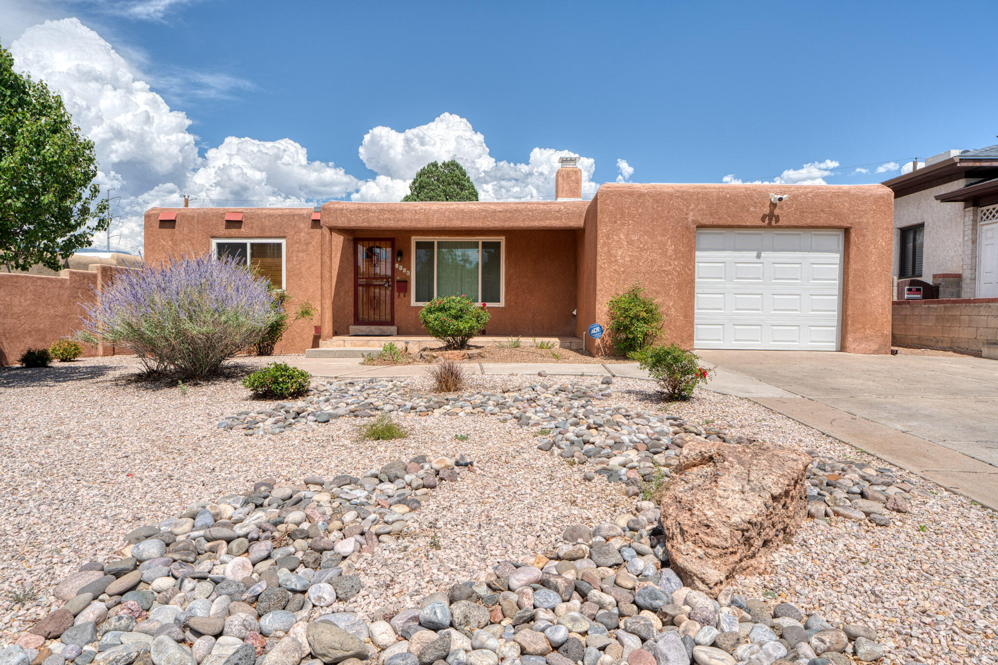 1416 QUINCY Street NE