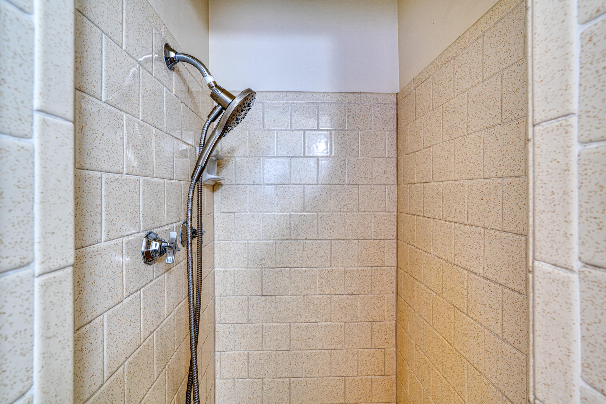 1416 QUINCY Street NE