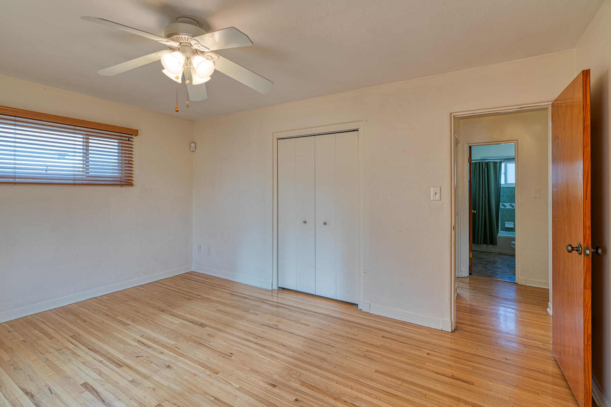 1416 QUINCY Street NE