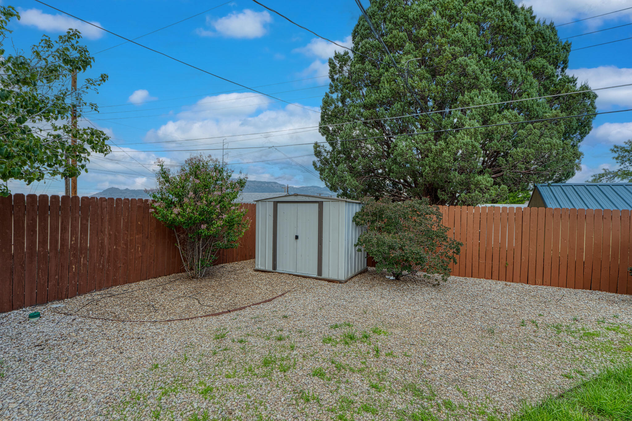 1416 QUINCY Street NE